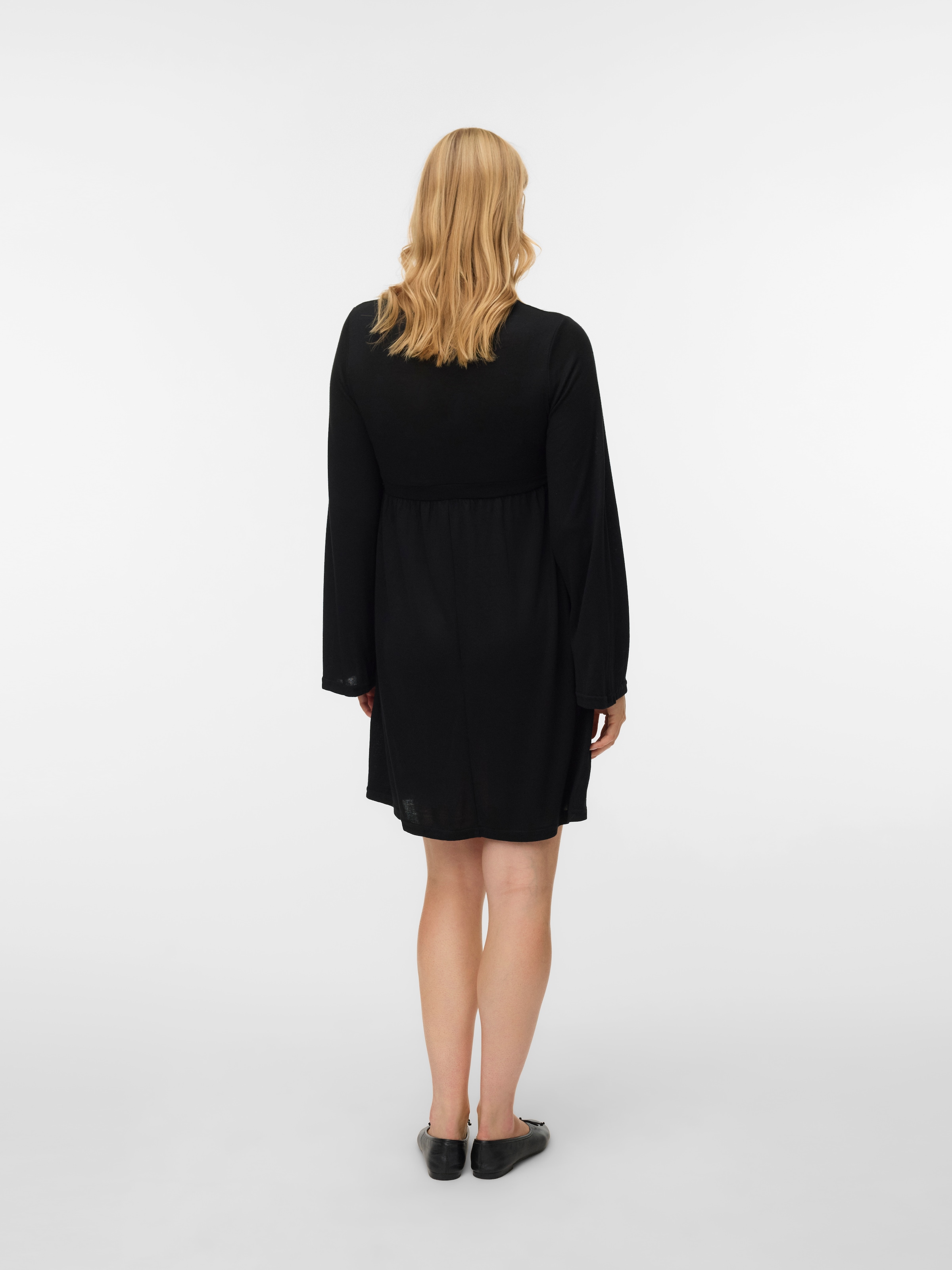 Mamalicious Robe de maternité »MLMAEVE TESS LS JRS DRESS 2F NOOS« Stilllage unter einem Wickeleffekt