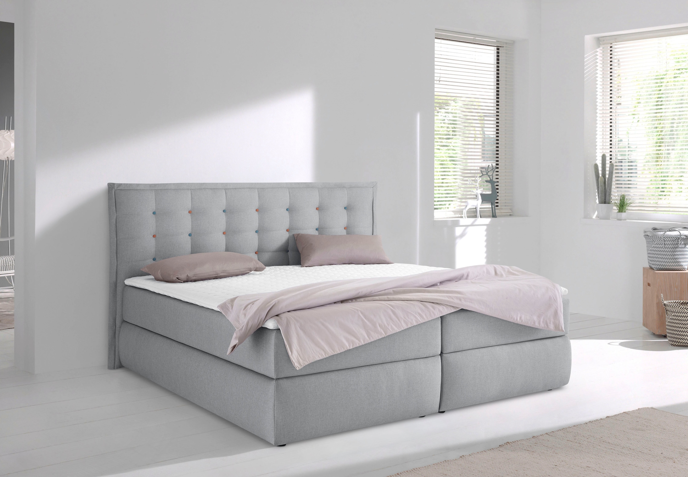 Image of Home affaire Boxspringbett "Sagres" Kopfteil mit 2farbiger Flatterbiese und zweifarbigen Knöpfen