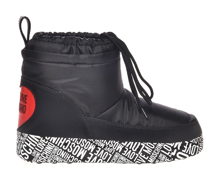 Image of LOVE MOSCHINO Winterboots, mit bedruckter Sohle bei Ackermann Versand Schweiz