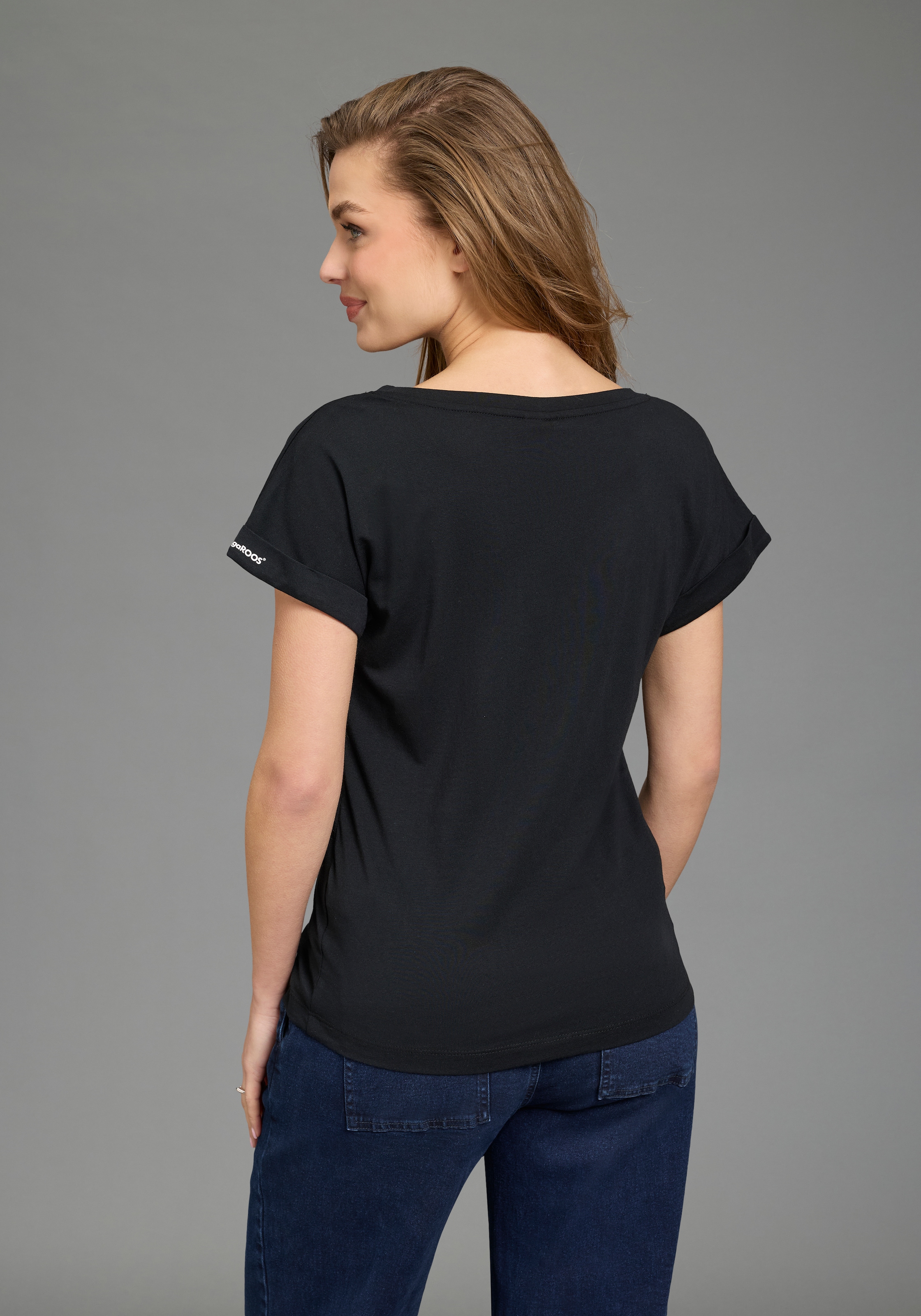 KangaROOS Kurzarmshirt mit süssen Herz-Logodruck