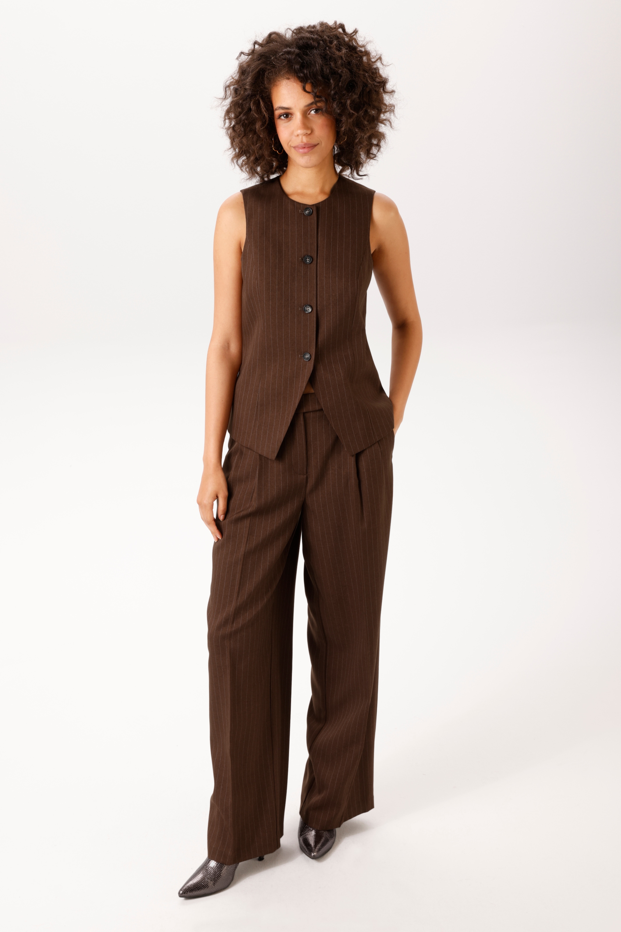 Aniston CASUAL Pantalon de costume  dans un élégant motif à fines rayures - NOUVELLE COLLECTION