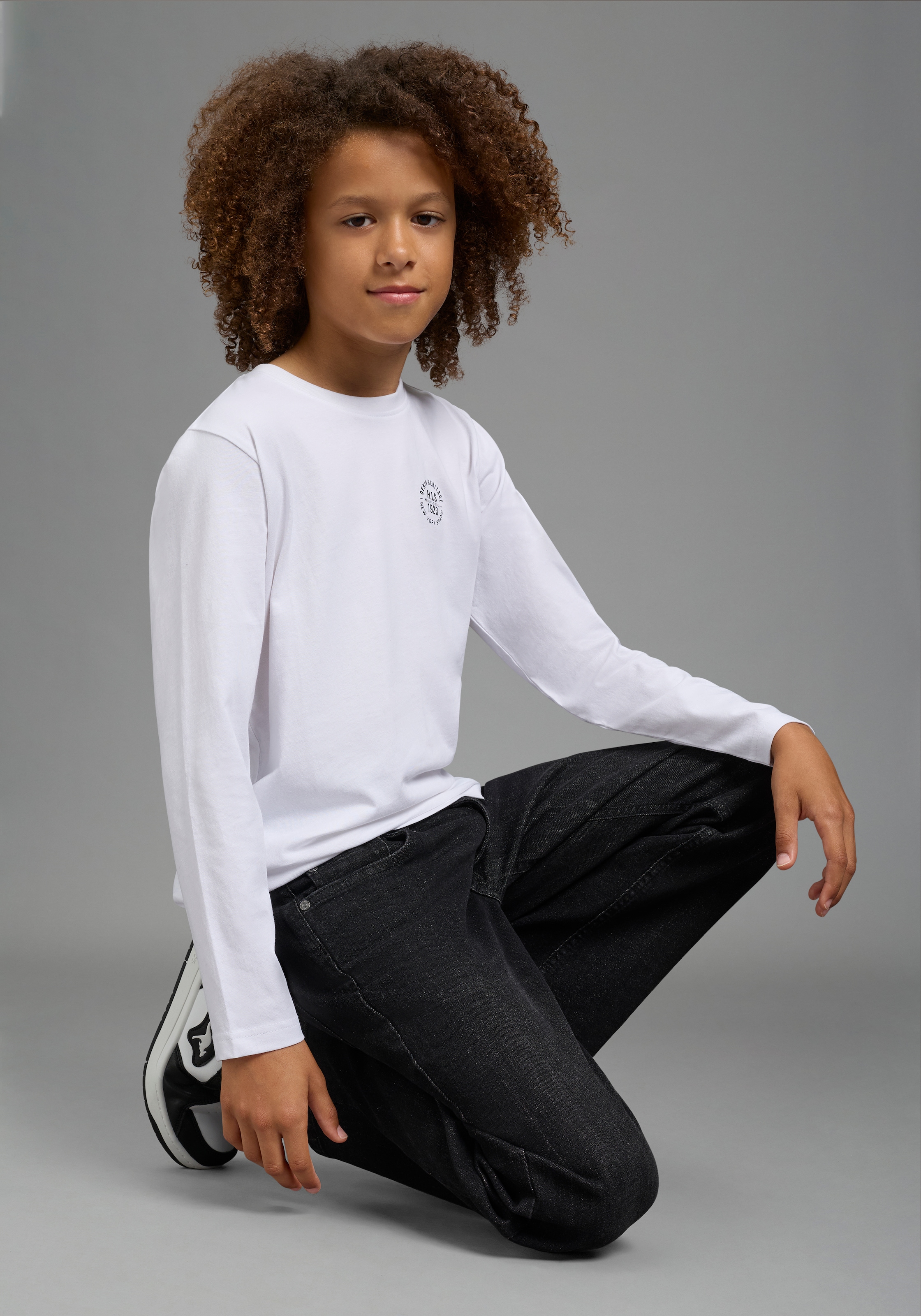 KangaROOS Jeans loose fit »Jeans mit weitem Bein« avec broderie logo