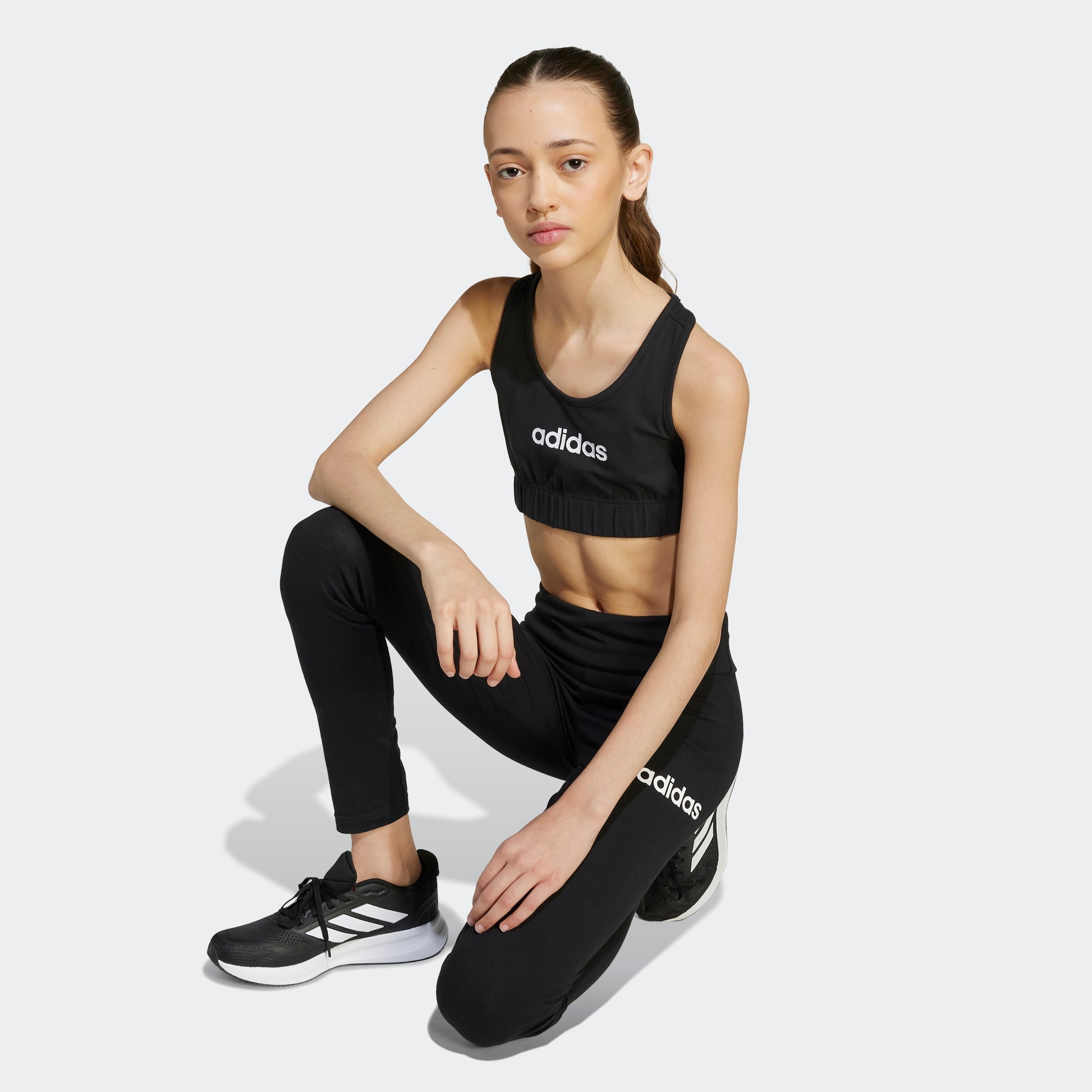 adidas Sportswear Soutien-gorge de sport »JG LIN BRA TOP« 1 cuis für Kinder, sportlicher Stil, sanfter Halt, Gummizug, pflegeleicht