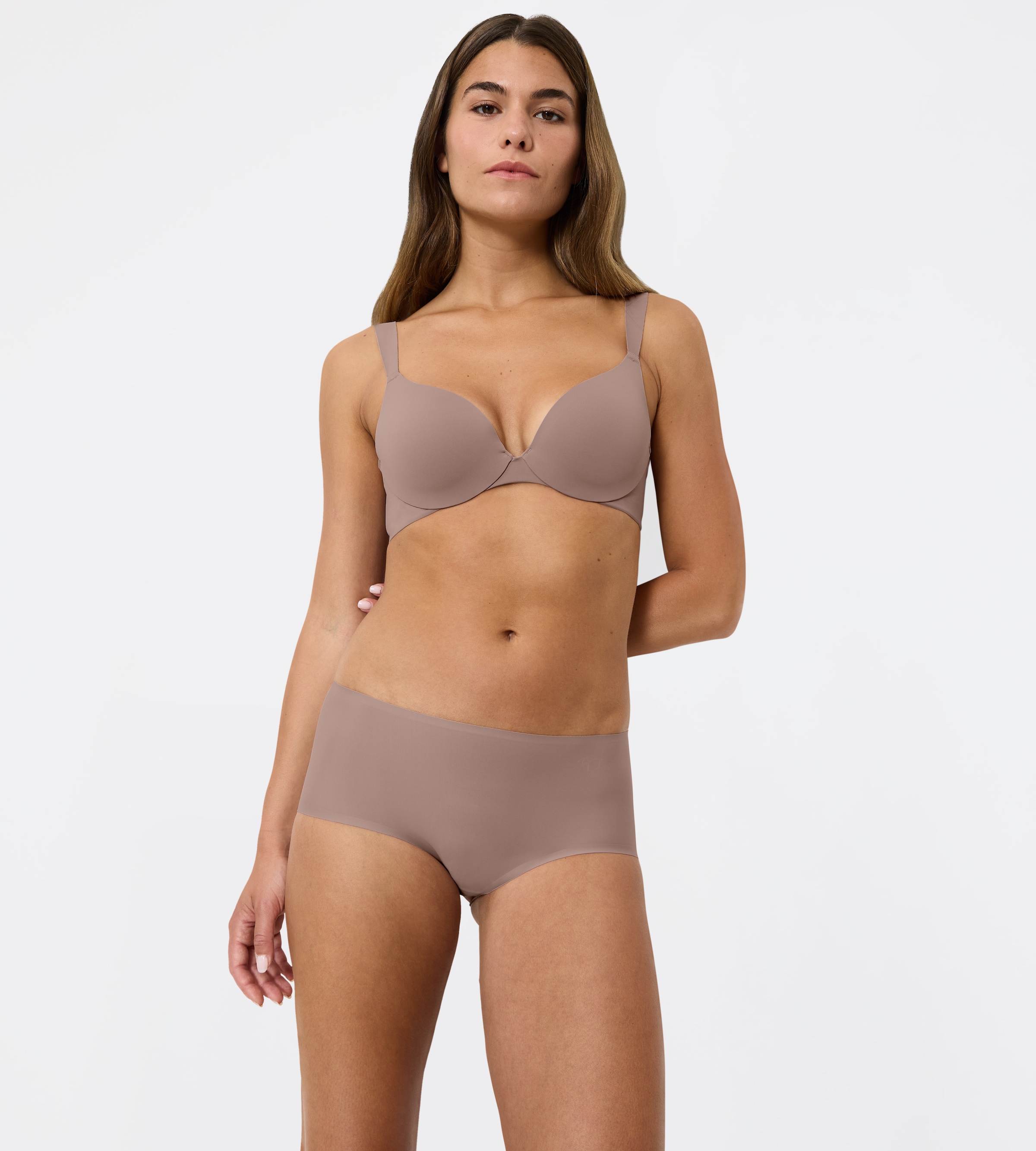 Triumph Soutien-gorge à armatures »Body Make-Up Illusion« mit tiefem Dekolleté, gepolsterte Cups, Komfort-Bügel, Microfaser