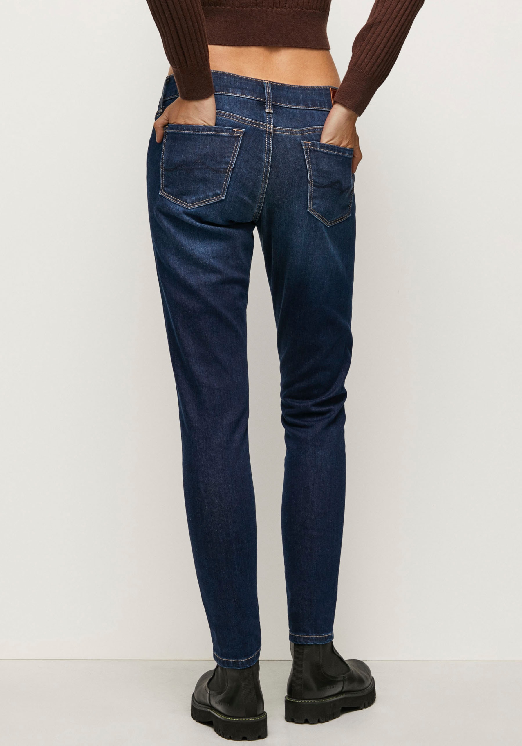 »SOHO«, und Skinny-fit-Jeans Bund 1-Knopf Jeans mit Stretch-Anteil bestellen ♕ im Pepe versandkostenfrei 5-Pocket-Stil
