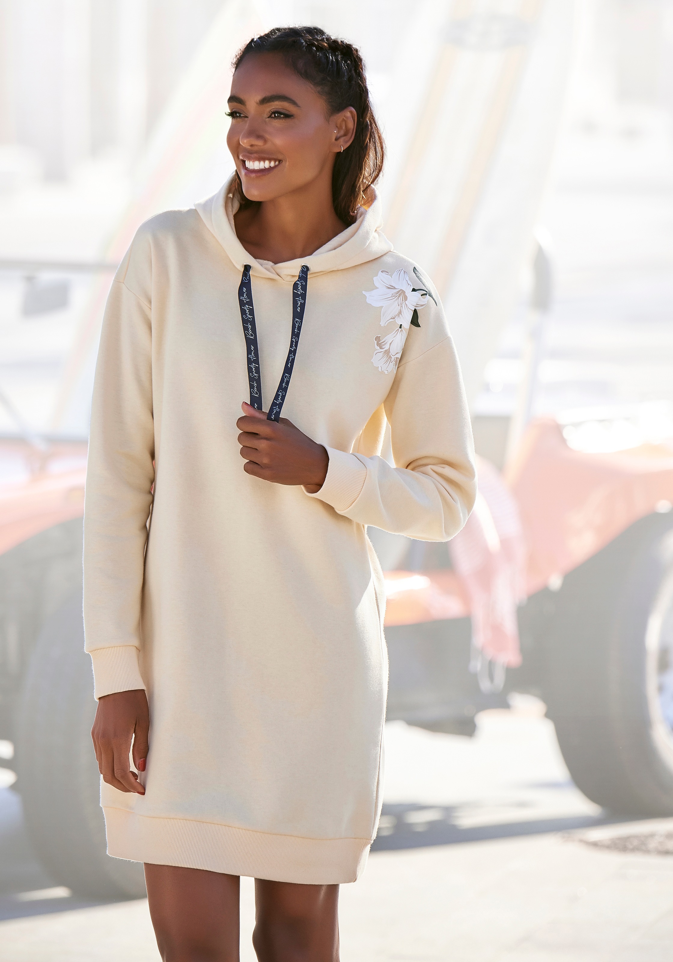 Image of Bench. Sweatkleid, mit Blumenprint bei Ackermann Versand Schweiz