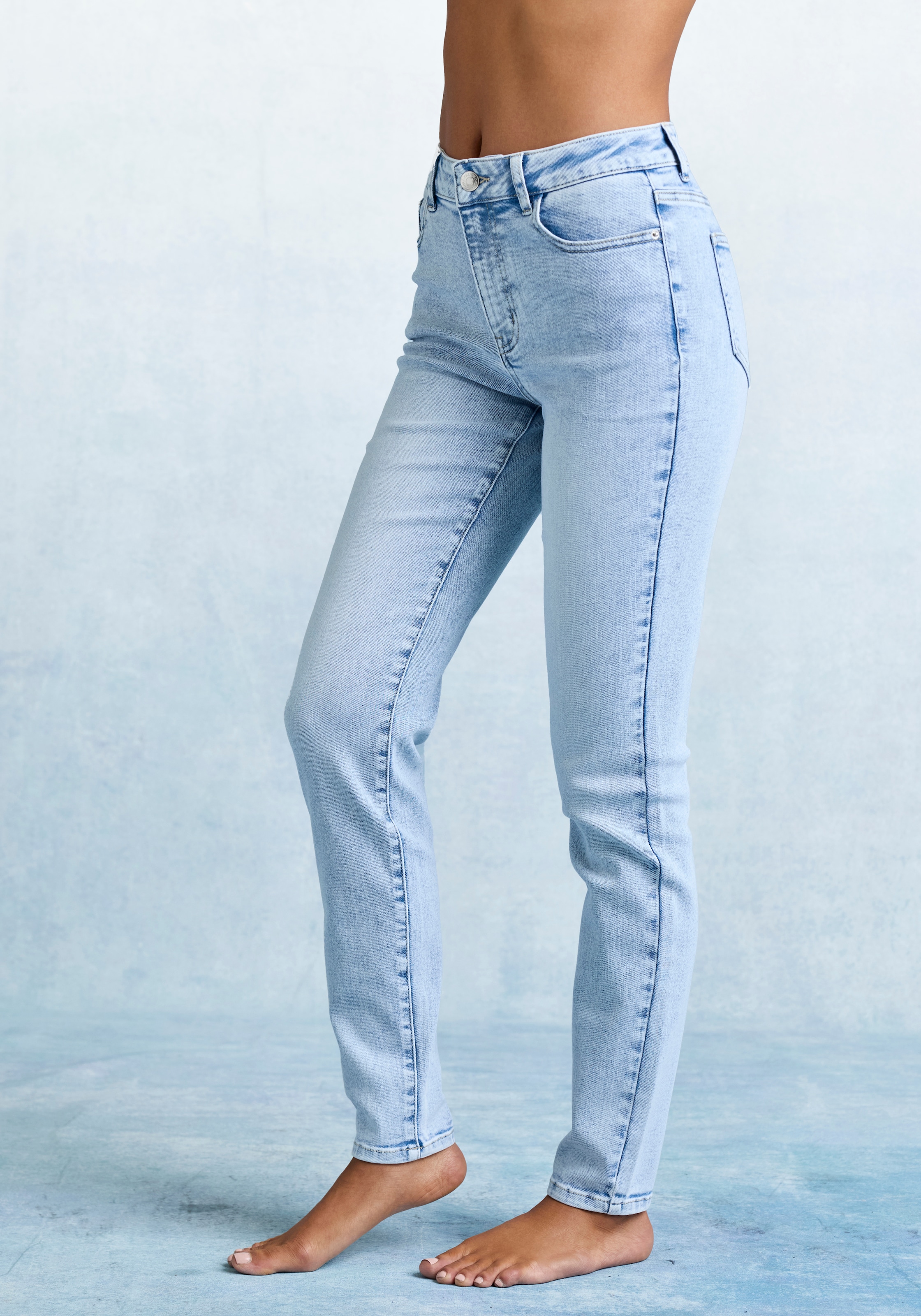French Connection Jeans skinny »mit Used-Waschung und klassischem 5-Pocket-Design« forme étroite, jeans skinny, jeans stretch, matière élastique