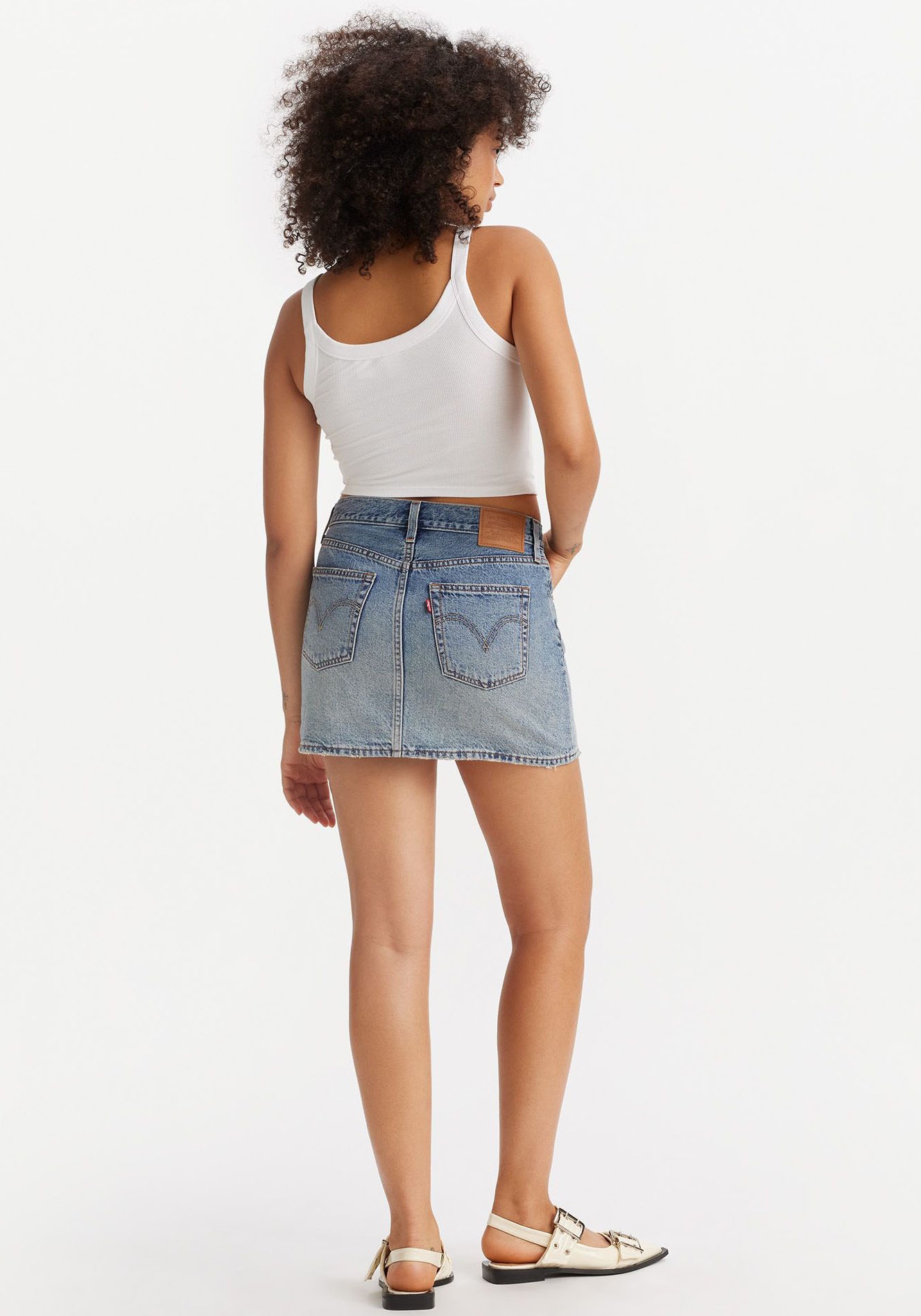 Levi's® Jeansrock »ICON SKIRT«, mit Used-Effekten und ausgefransten Kanten