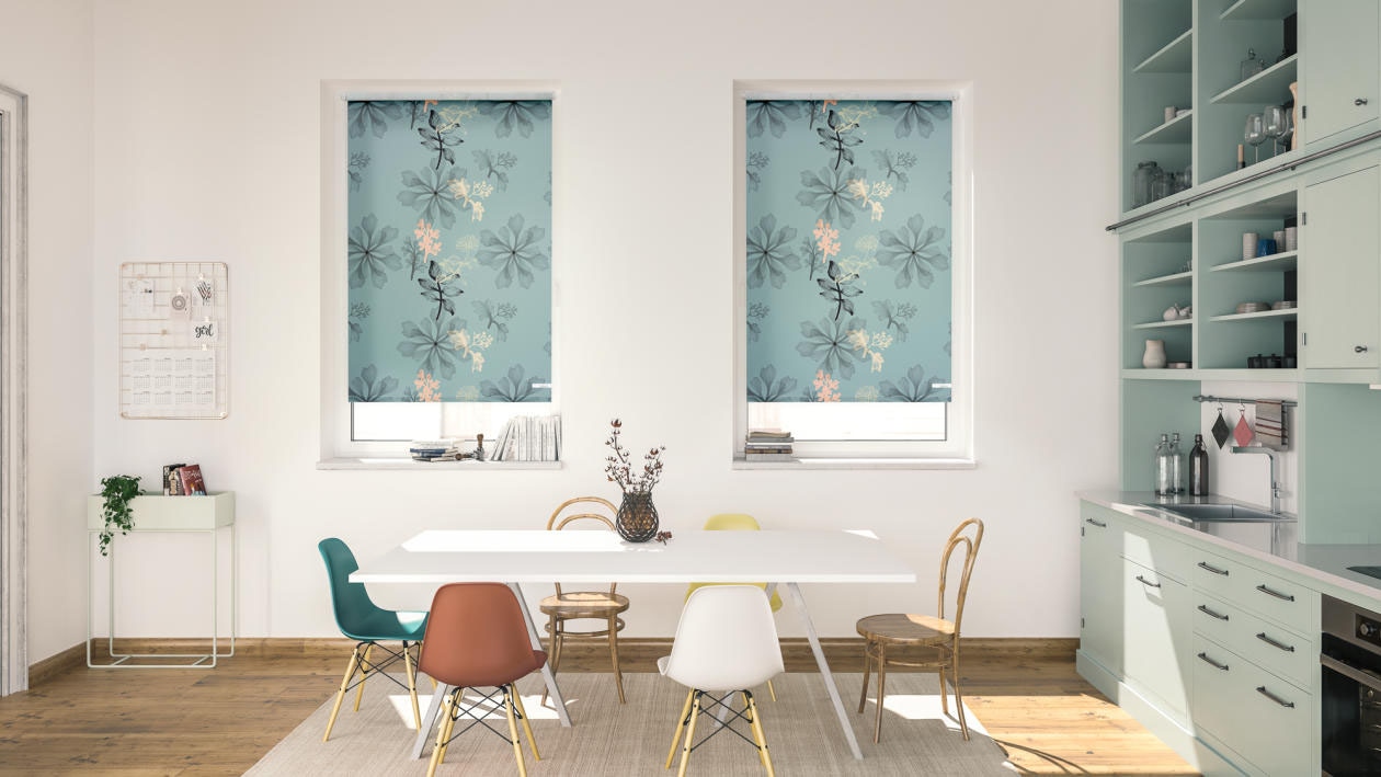 LICHTBLICK ORIGINAL Seitenzugrollo »Rollo Klemmfix, ohne Bohren, blickdicht, Aqua Floral - Blau«, blickdicht, Sichtschutz-Blendschutz, freihängend