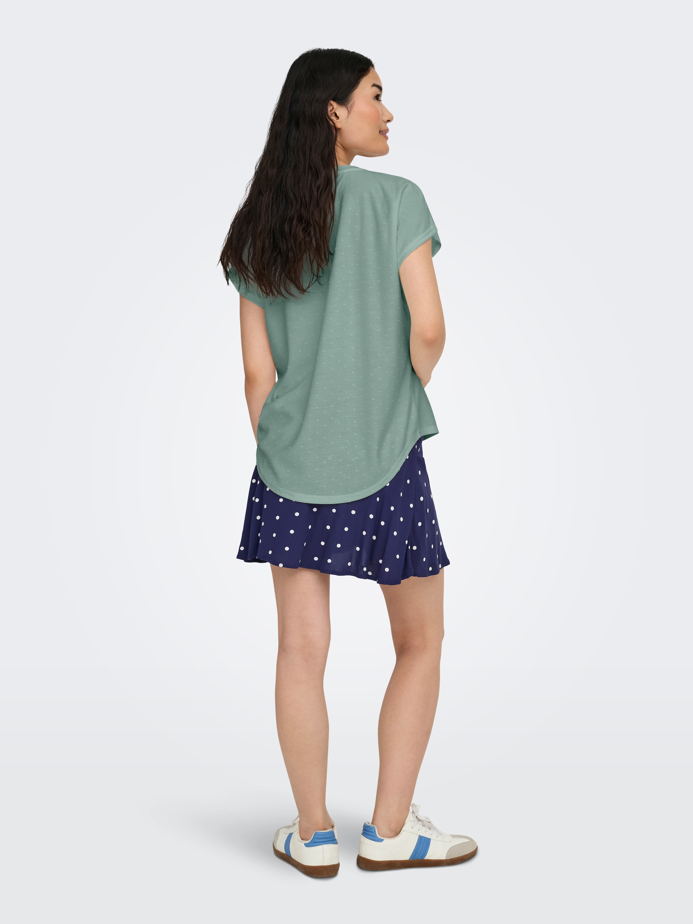 ONLY T-shirt à manches courtes »ONLMOLLY S/S O-NECK DOBBY TOP JRS« Materialmix, regular fit, Rundhals