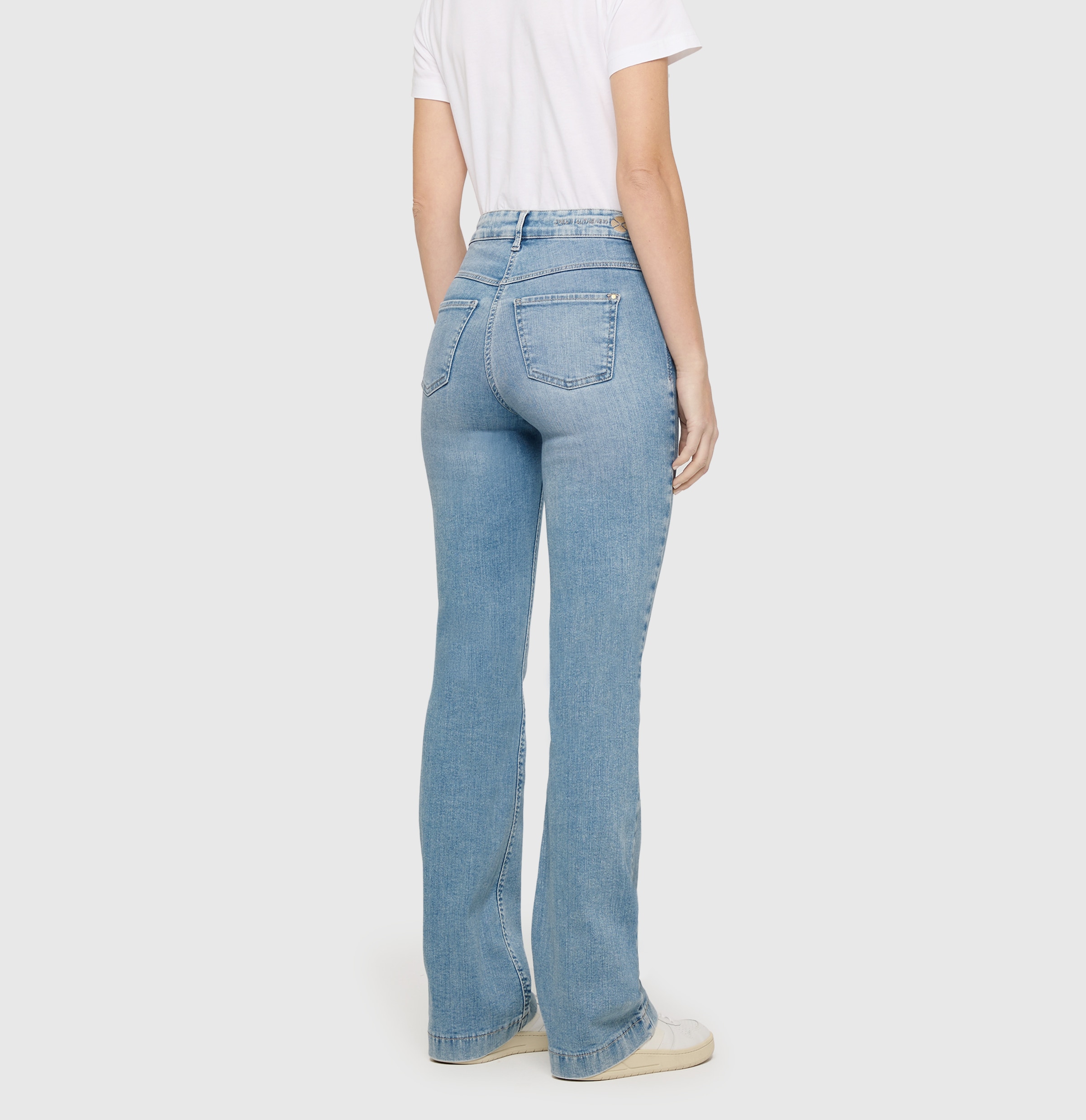 MAC Bootcut-Jeans »Dream-Boot« Gerade geschnitten mit leicht ausgestelltem Bein