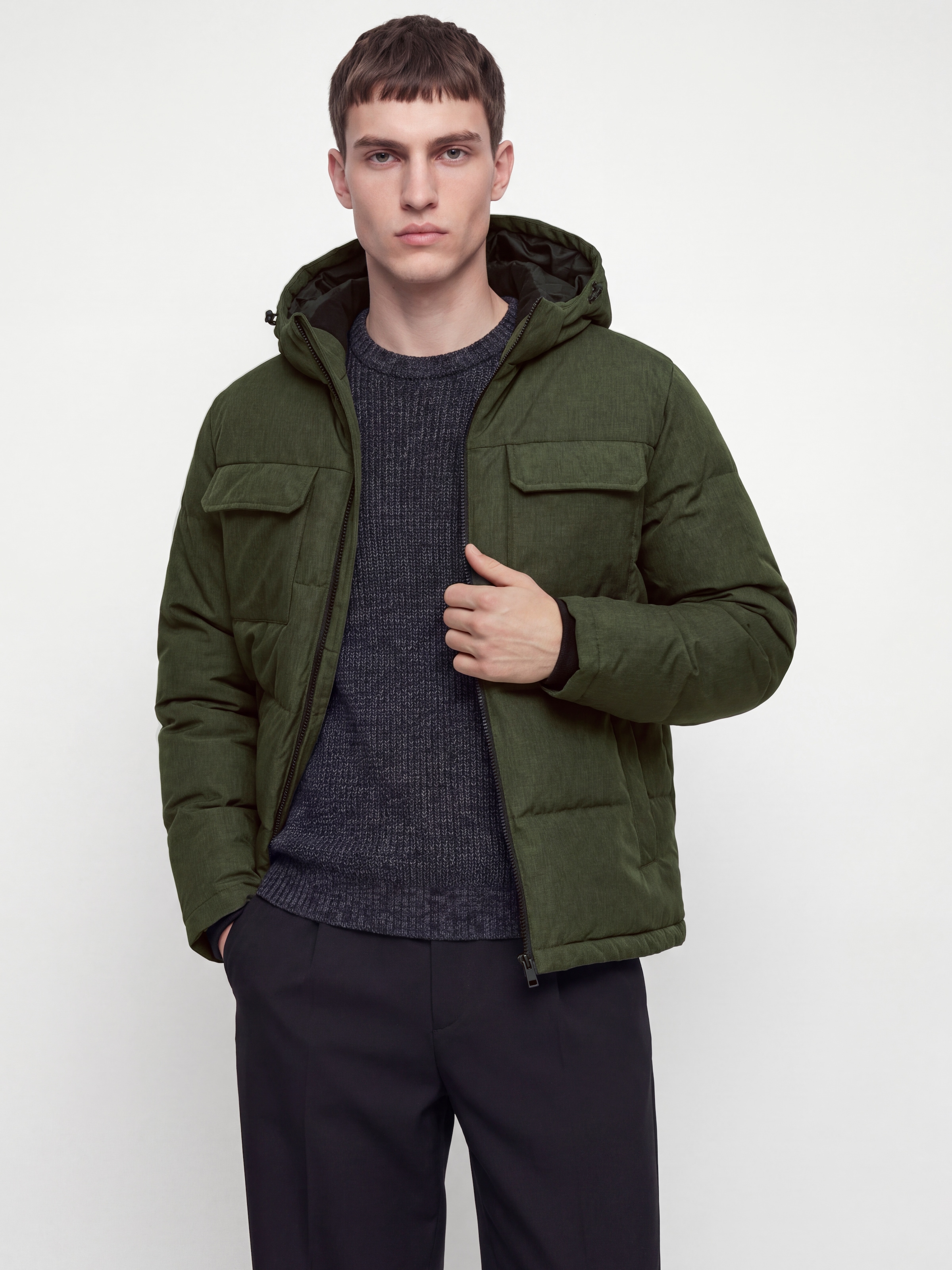 Jack & Jones Veste matelassée »JJWILLIAM PUFFER JACKET« avec capuche Kunstfaser, regular fit