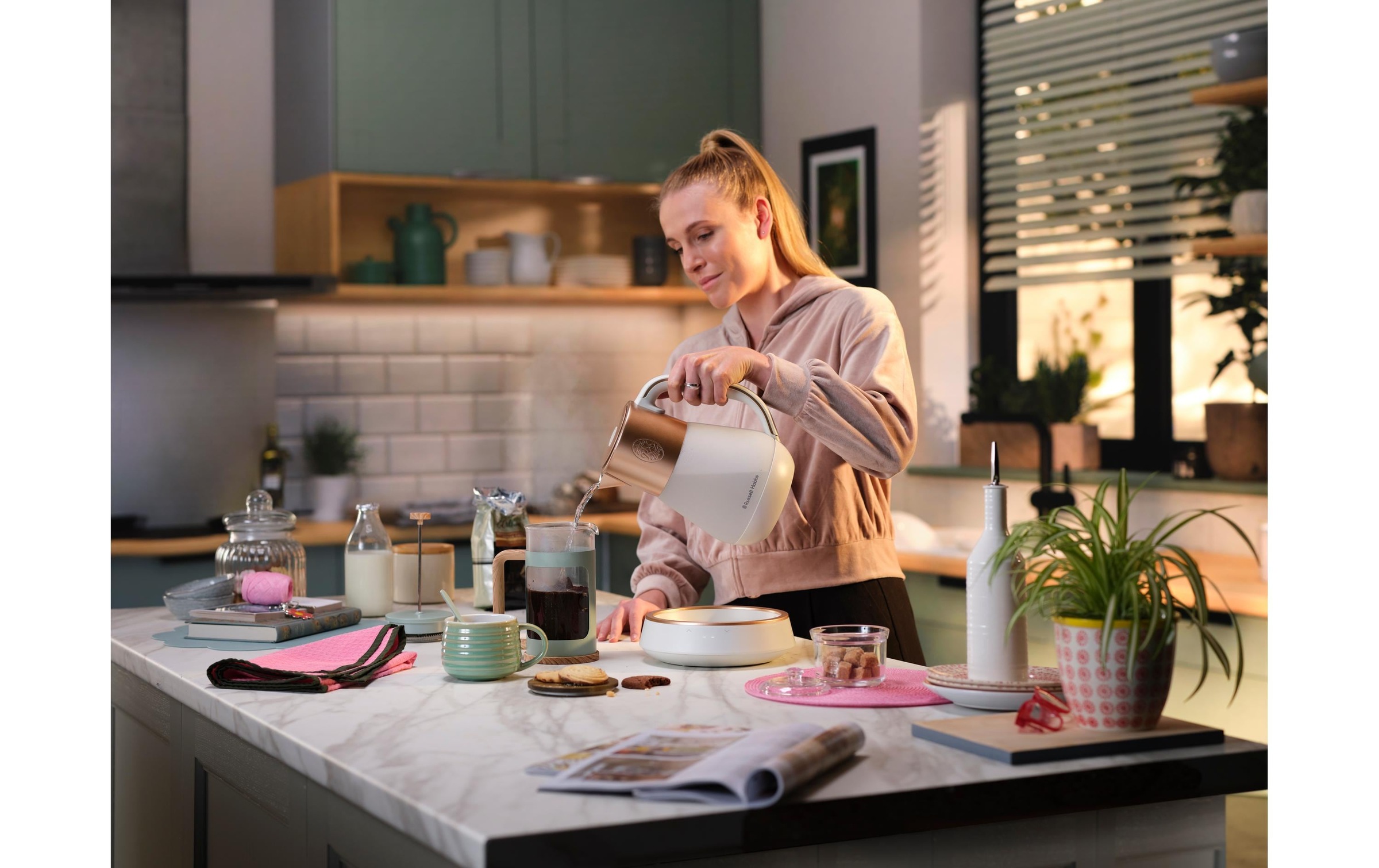 RUSSELL HOBBS Wasserkocher »Calm 1,7 l«, 2400 W
