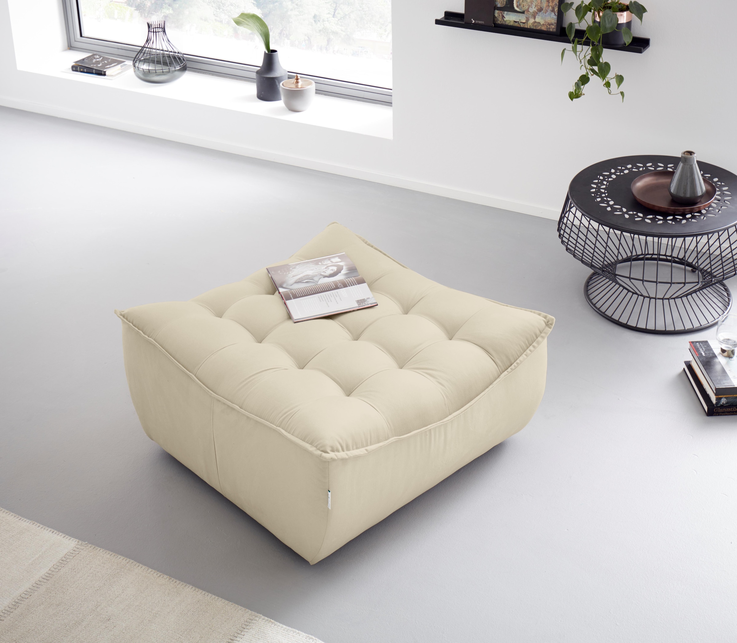 Hocker »Banjo, Designhocker in toller Optik und erstklassigem Sitzkomfort,«, in...