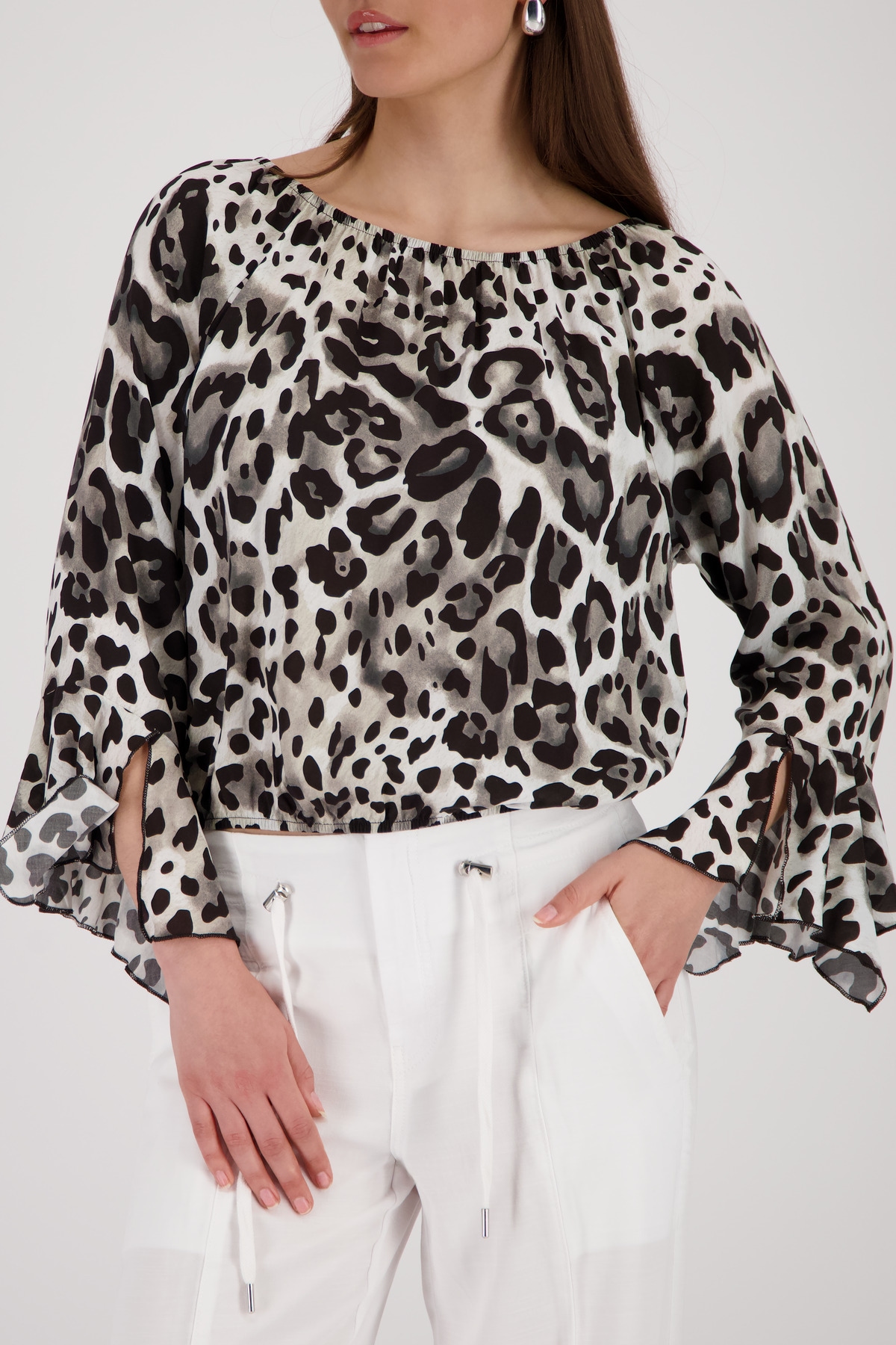 Image of Monari Langarmbluse "Bluse Leodruck allover" Regular fit mit Leomuster