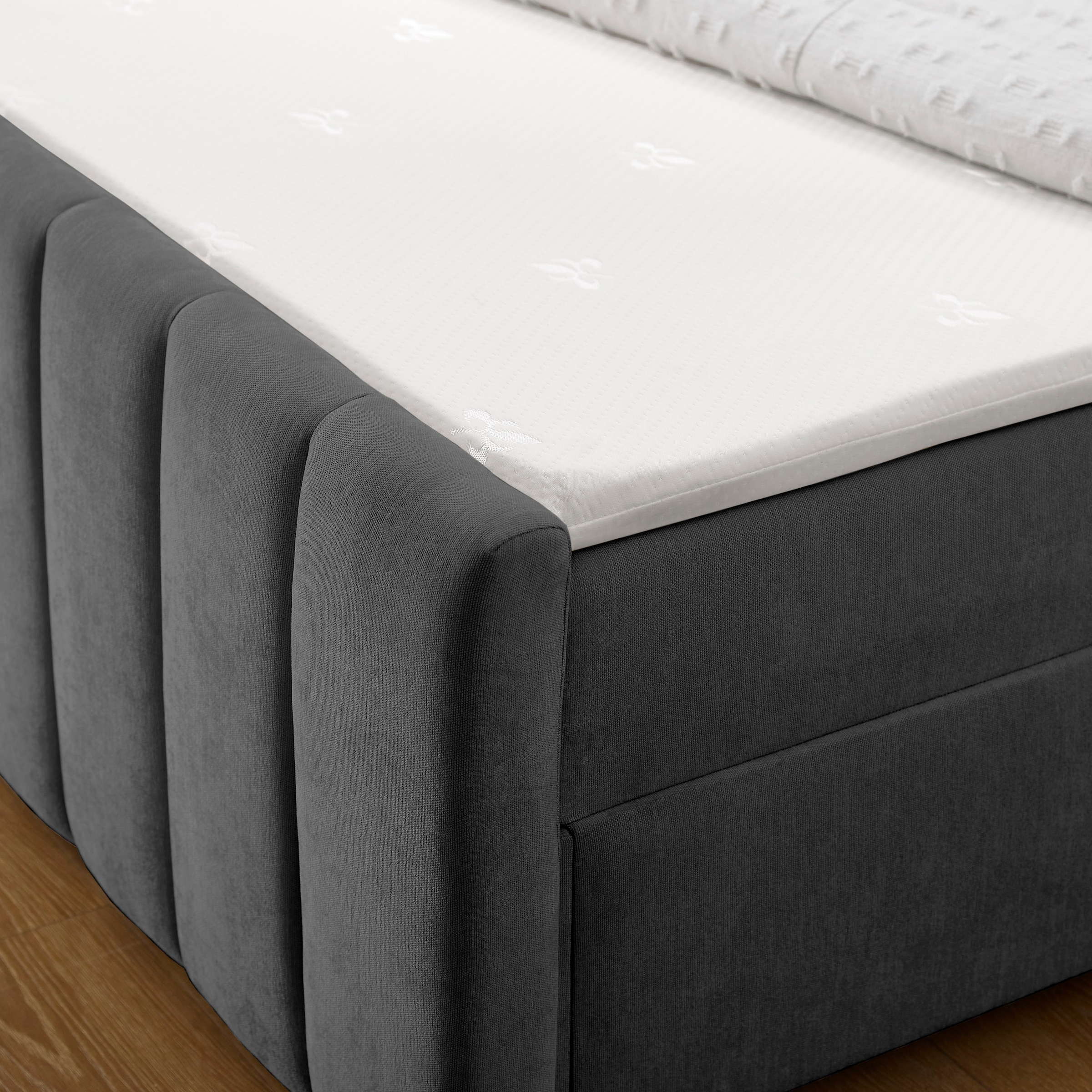GOODproduct Boxbett »Yanna inkl. Bettkasten und Topper, Liegefläche 180x200cm« erhältlich in der Grösse 180x200 cm
