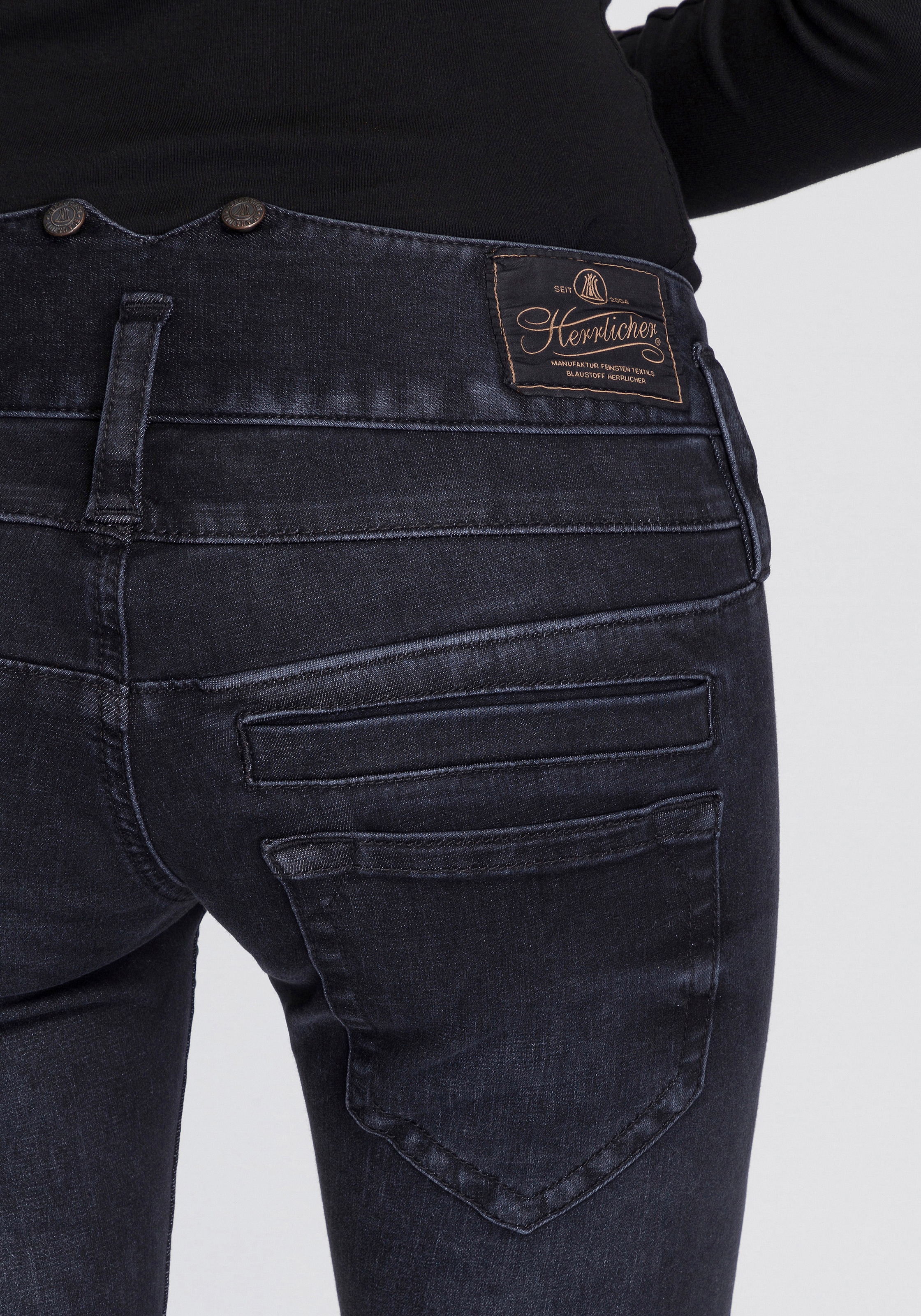 Herrlicher ISKO versandkostenfrei Technology REUSED«, SLIM »PITCH Slim-fit-Jeans dank auf umweltfreundlich der New