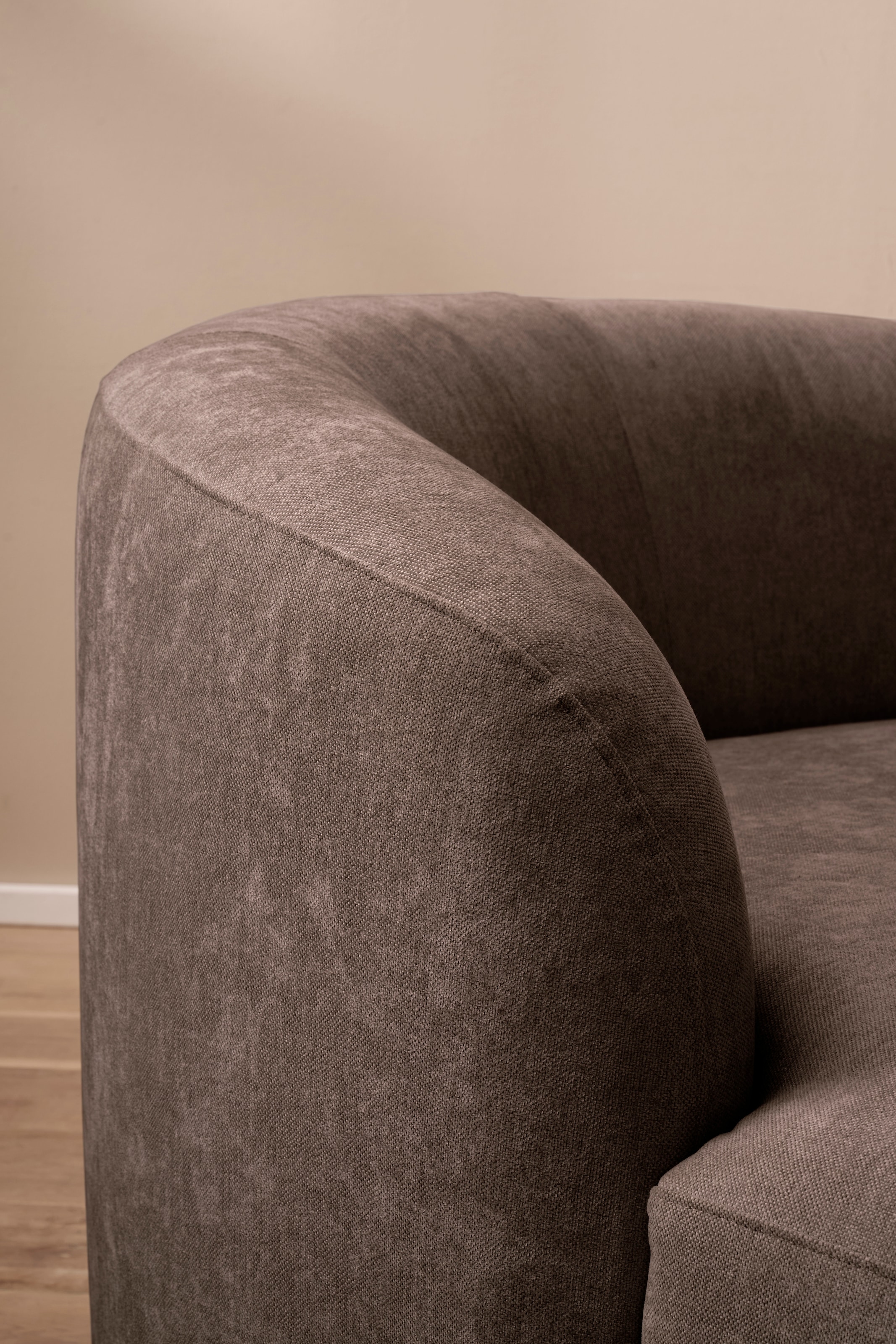 LeGer Home by Lena Gercke XXL-Sessel »Yllara, moderner Lesesessel, Loveseat mit grosszügiger Sitzfläche« mit geschwungener Rückenlehne in Samt oder Struktur