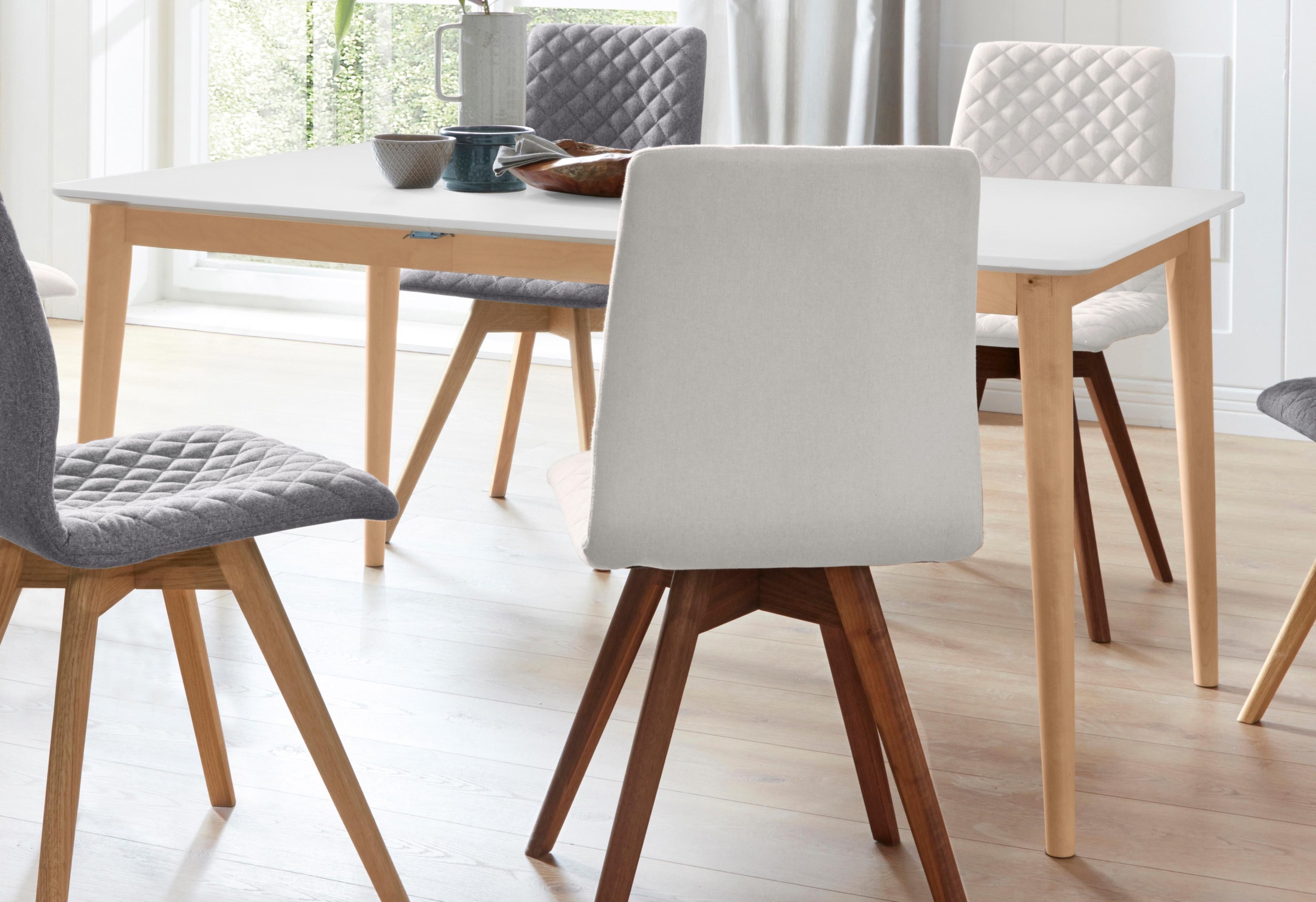 Image of andas Esstisch »Barie«, hochwertig, mit dem besonderen Look bei Ackermann Versand Schweiz