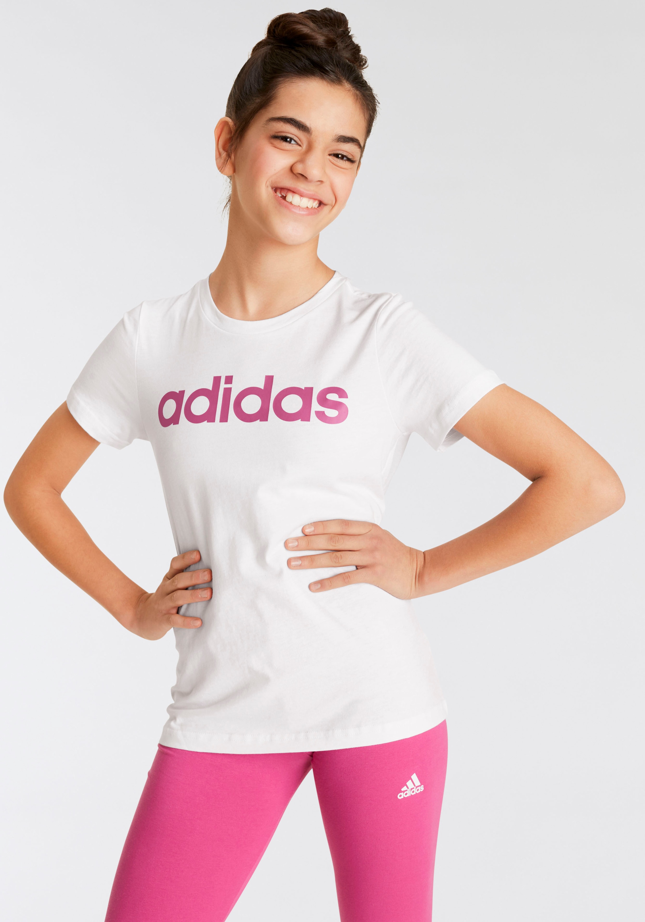 ♕ adidas SLIM Sportswear LOGO T-Shirt COTTON »ESSENTIALS versandkostenfrei LINEAR FIT« auf