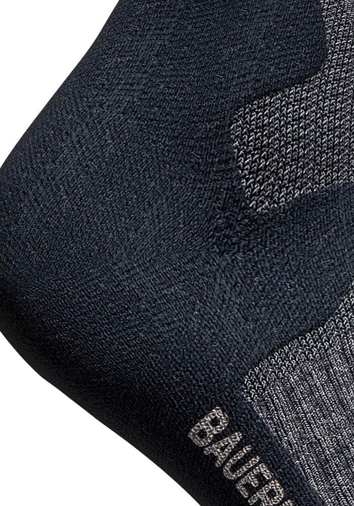 Bauerfeind Sportsocken »Outdoor Merino Compression Socks« mit hohem Anteil an Merinowolle