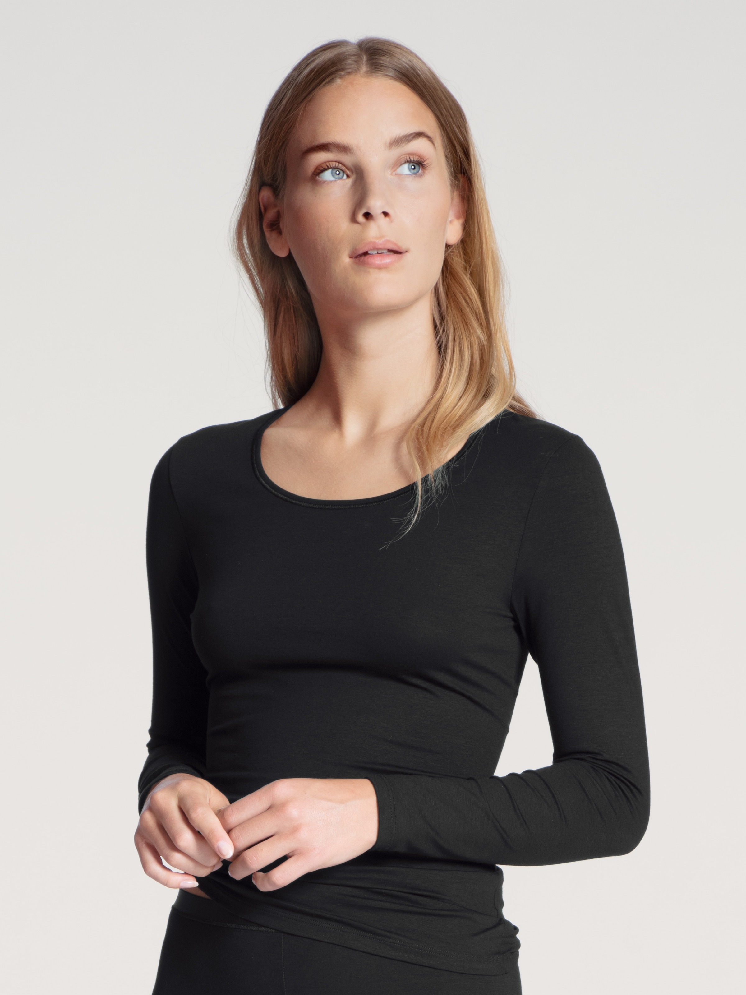 Image of CALIDA Langarmshirt "Natural Comfort" elastisch, weich, langärmelig, Rundhals-Ausschnitt, atmungsaktiv
