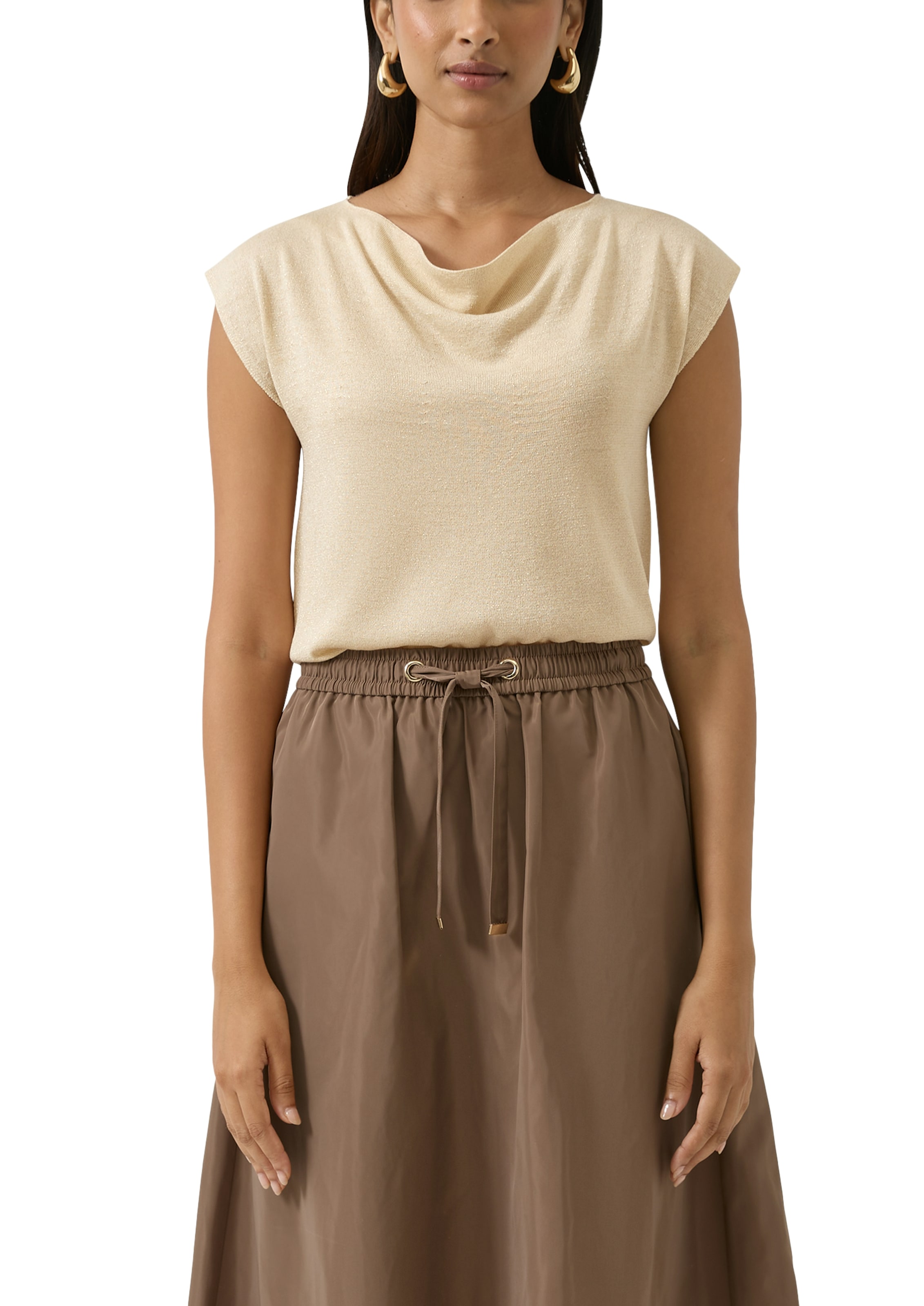 Image of s.Oliver BLACK LABEL Rundhalsshirt mit Wasserfall-Kragen und leicht schimmernd
