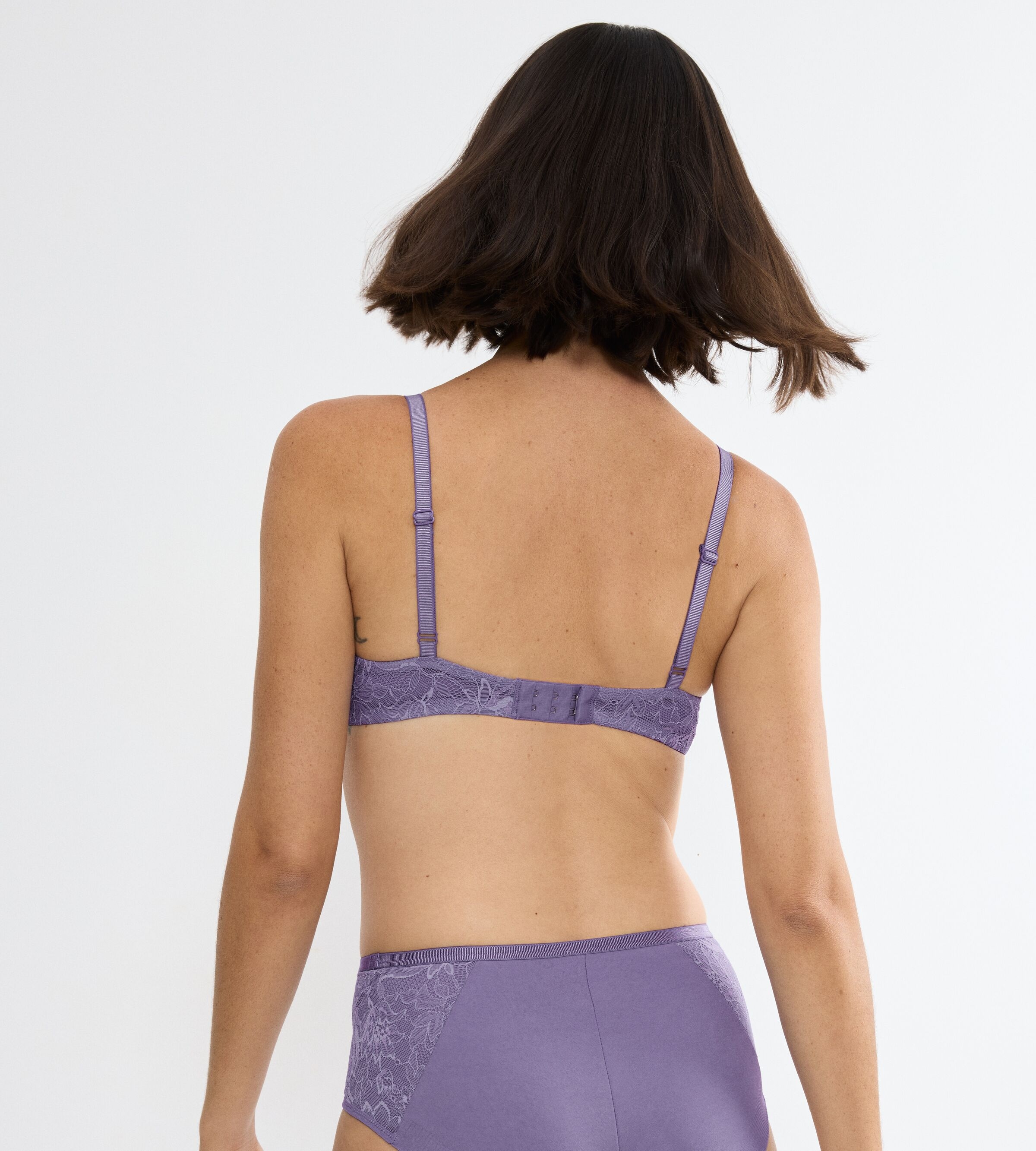 Triumph Soutien-gorge à armatures »Amourette Charm WHP01« mit Stretch-Spitze und nahtlos vorgeformten Cups