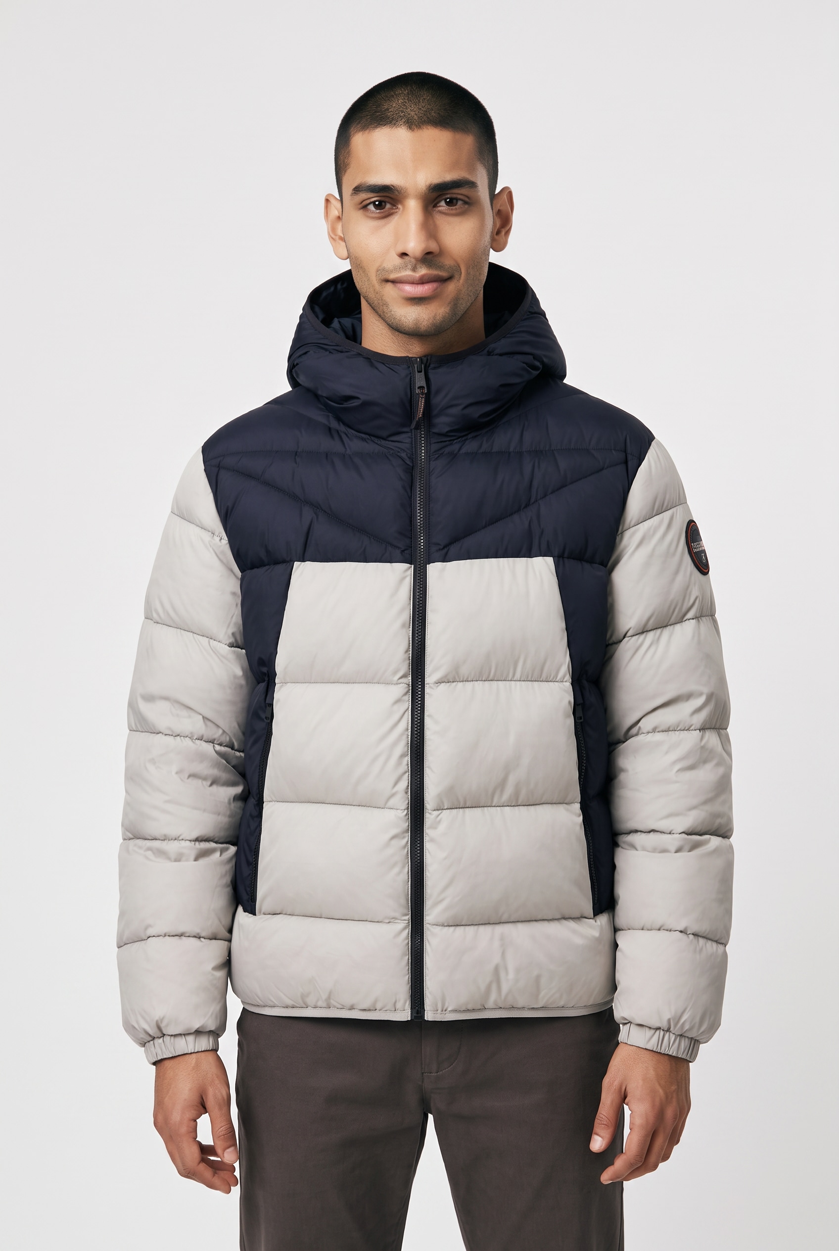 Image of Napapijri Steppjacke "A-MOLVENO HOOD" Langarm-Design, mit Eingrifftaschen und Innentasche