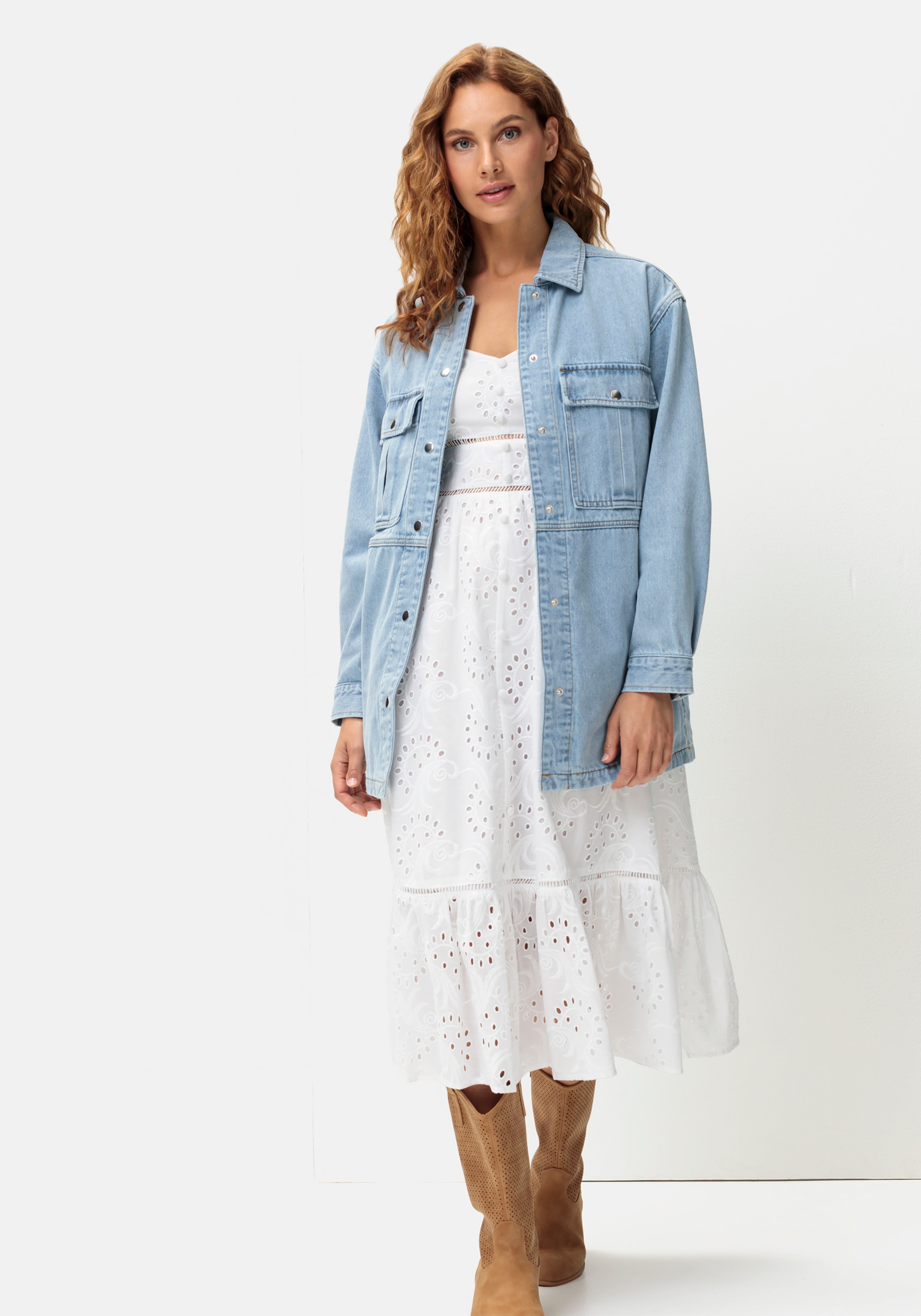 LASCANA Veste en jean avec fentes latérales