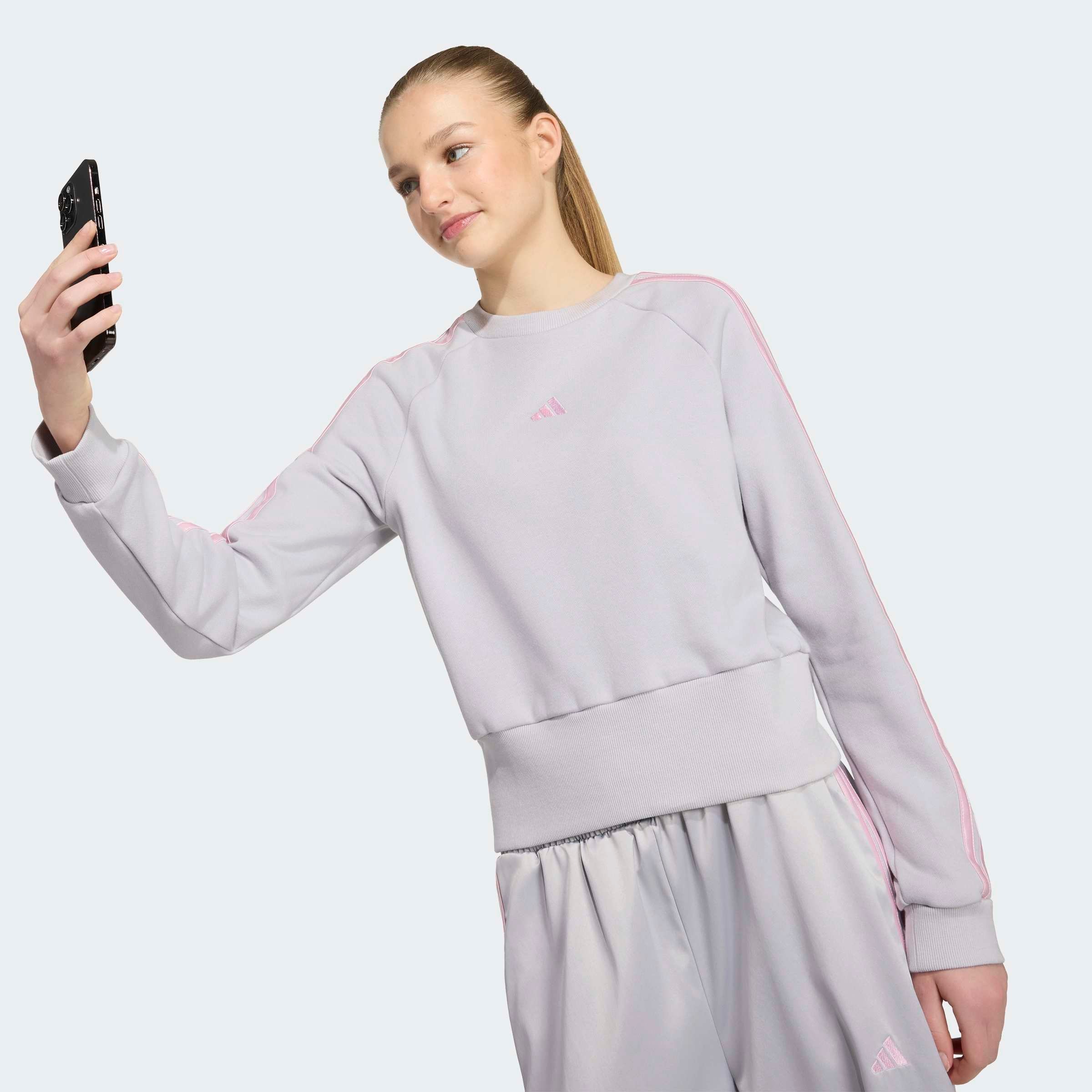 adidas Sportswear Sweatshirt »JG SATIN SWT«
