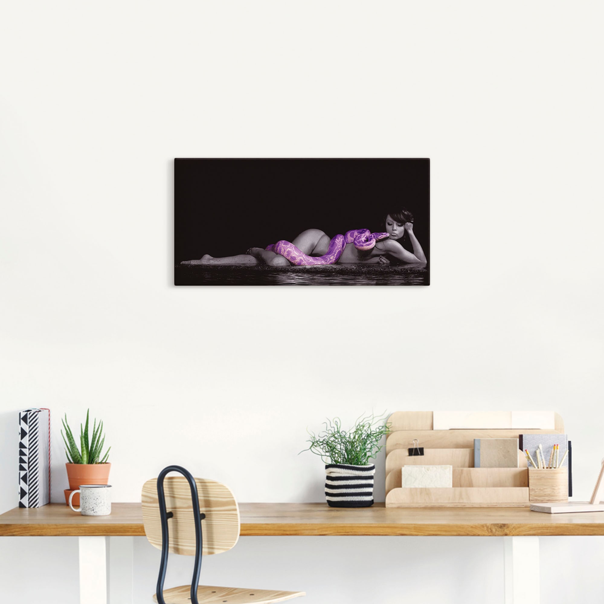 Artland Wandbild »Frau in Wasser liegend mit Python« Frau 1 Stk. tlg. auf Holzrahmen gespannt