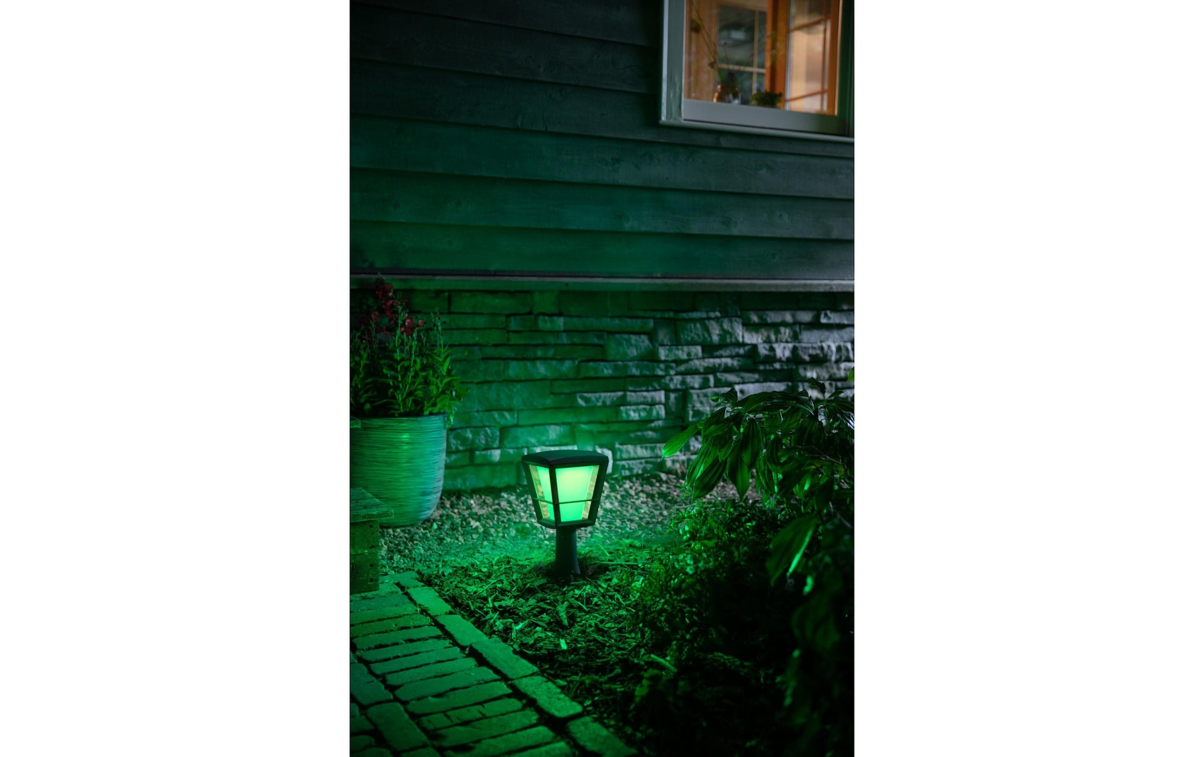 Philips Hue Aussen-Stehlampe »E«