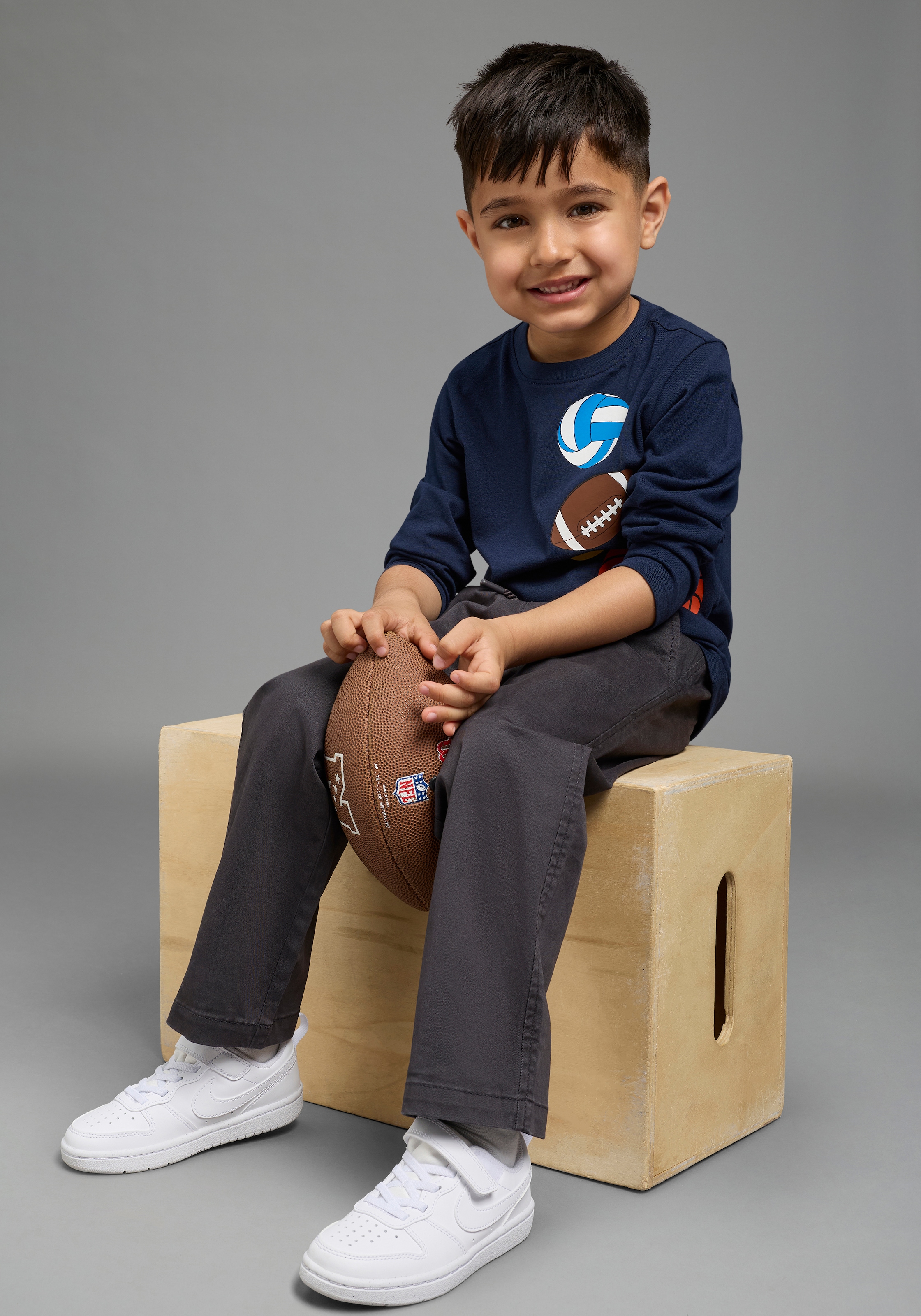 KIDSWORLD Pantalon à enfiler »Twillhose in Schlupfform«  coupe droite, avec élastique intérieur à la taille