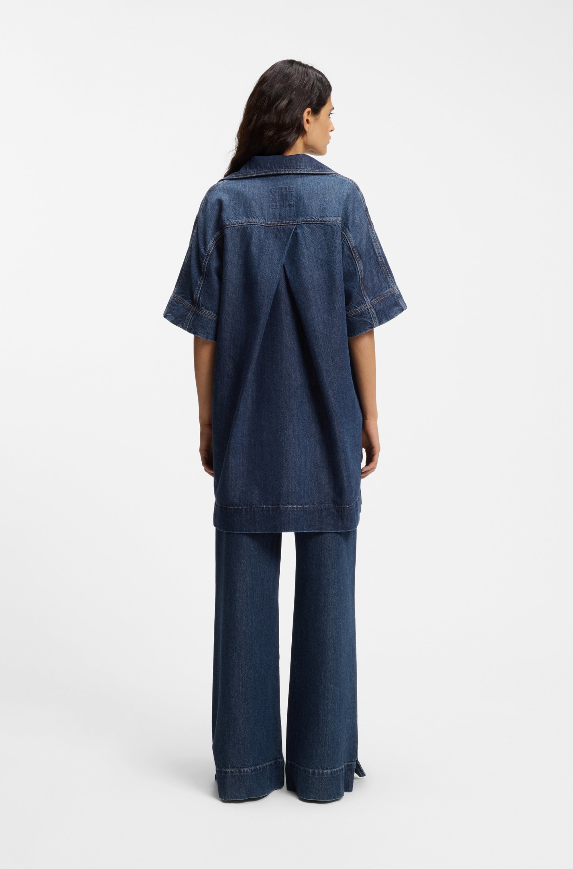 BOSS ORANGE Polokleid »POLO DRESS Premium Damenmode« Brusttaschen | Eingrifftaschen im Denim-Look, weite Ärmel