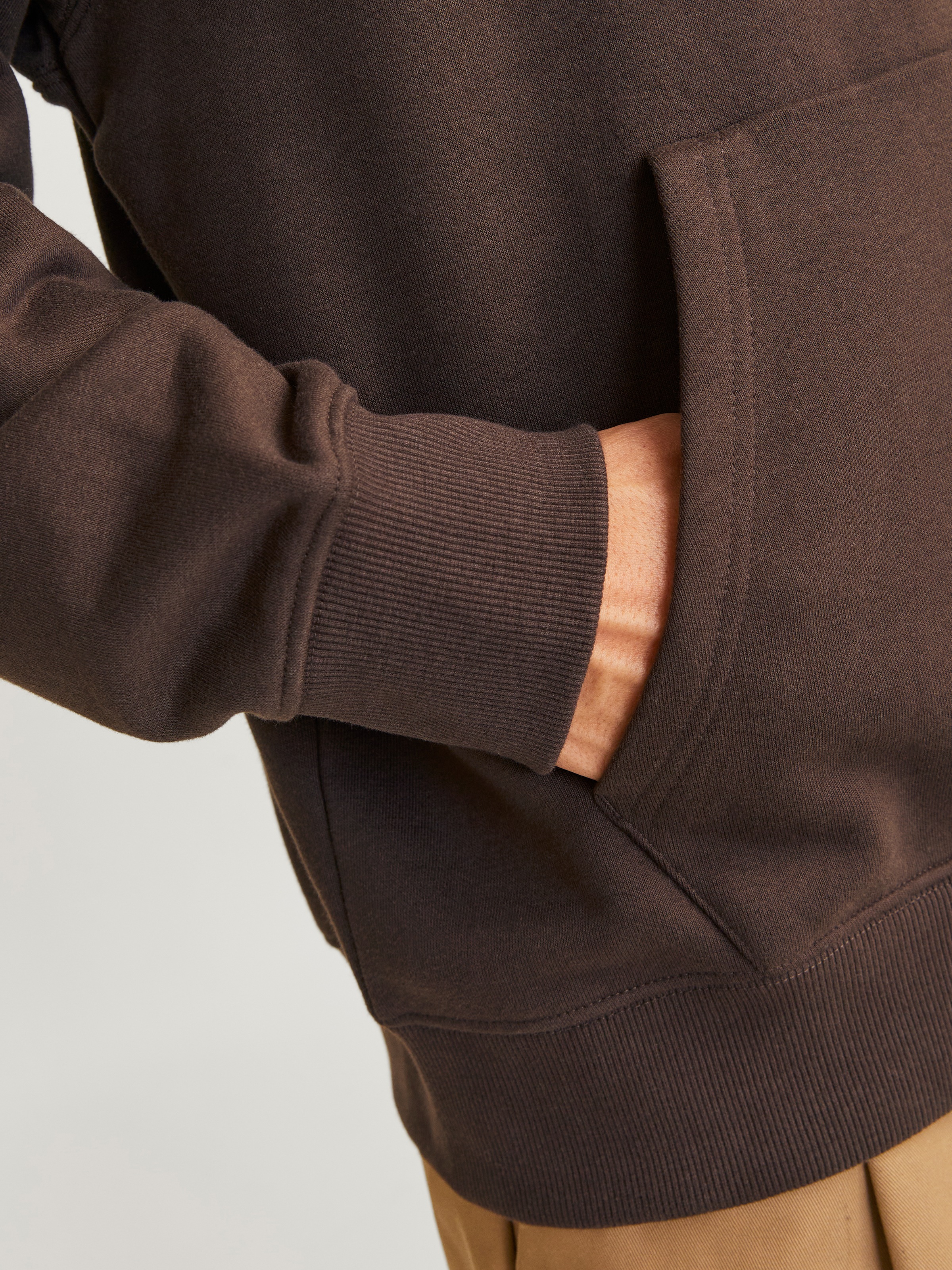 Jack & Jones Kapuzensweatshirt »JJEURBAN EDGE SWEAT HOOD NOOS«, mit Kängurutasche