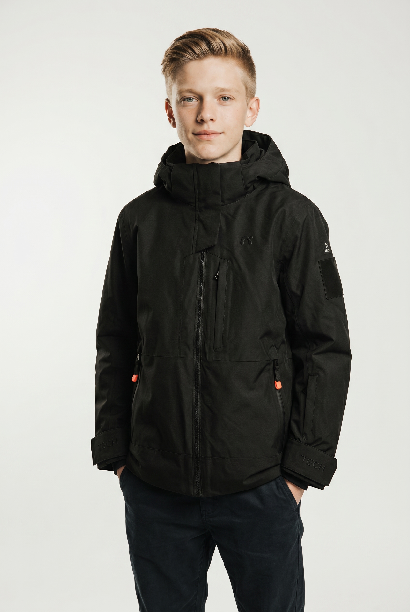 Name It Skijacke »NKNSLOPE10 JACKET SKI EDITION FO NOOS« mit Kapuze Skipasstasche, Recco-Reflektor, winddicht, wasserdicht