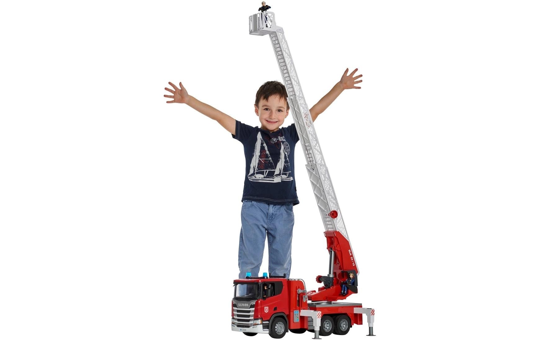 Bruder® Spielzeug-Feuerwehr »Scania Super Fire engine«, Feuerwehr