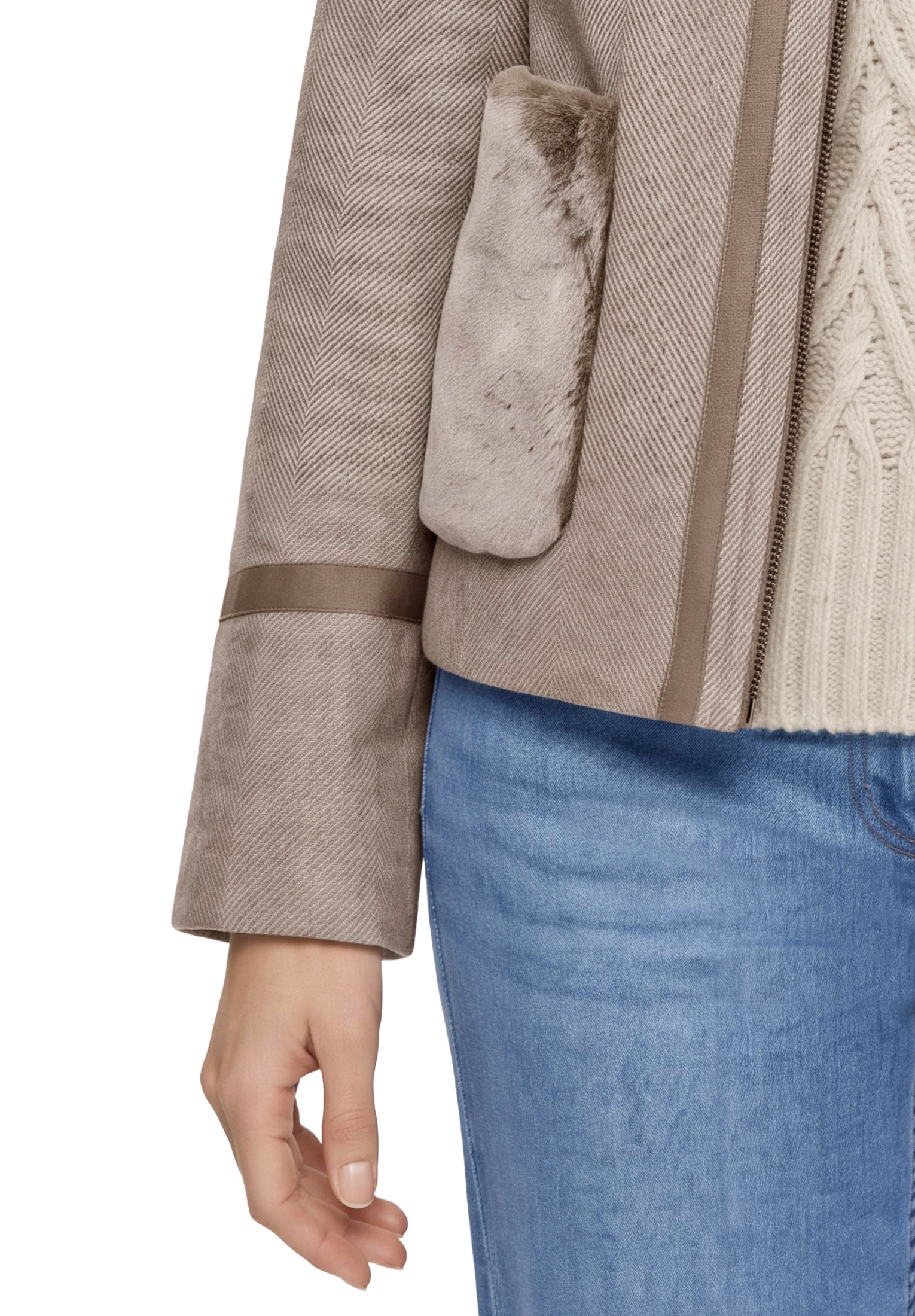 Gil Bret Fellimitatjacke ohne Kapuze mit Reissverschluss und aufgesetzten Fell-Taschen /mit Wolle