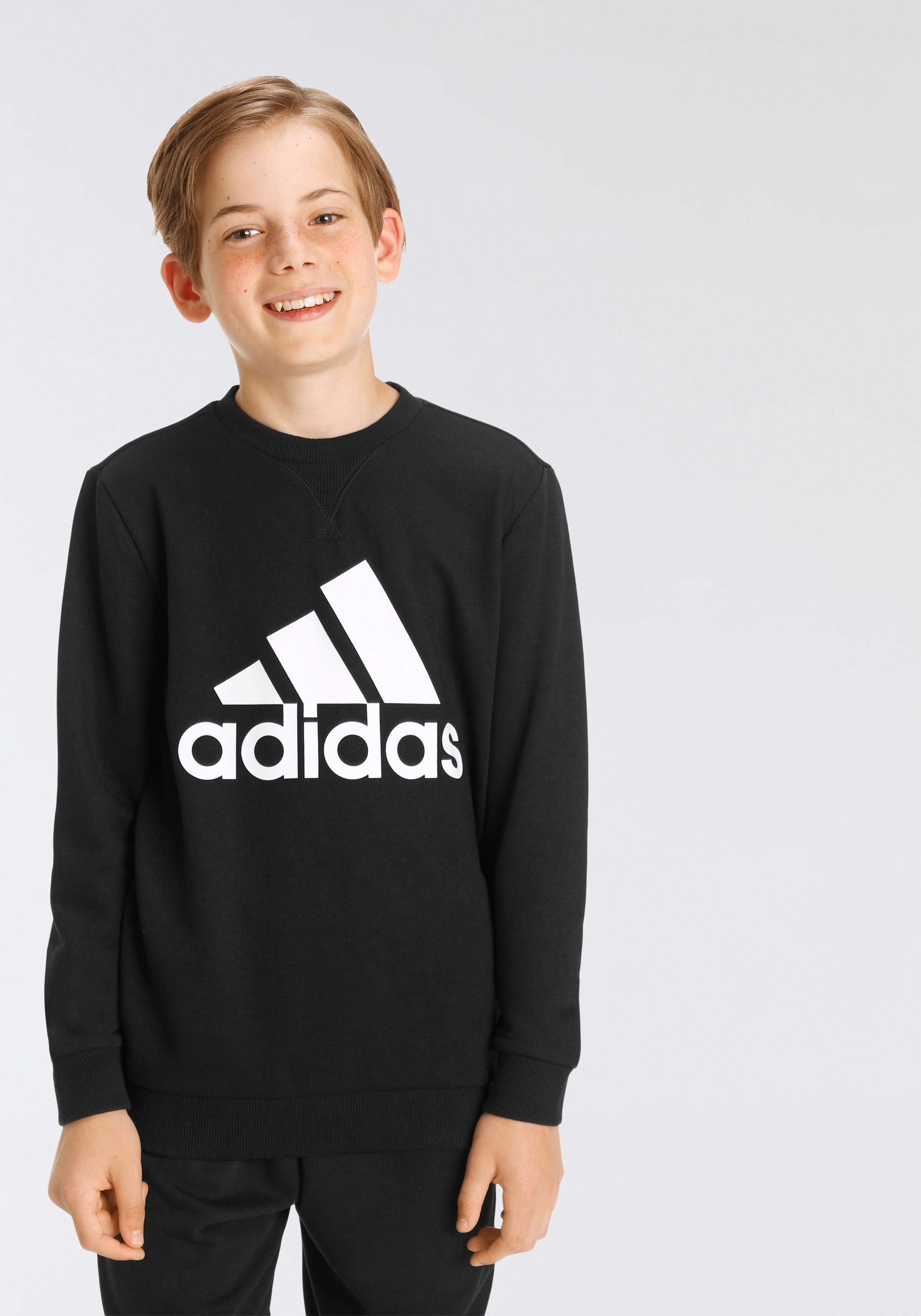 Image of adidas Performance Sweatshirt »ESSENTIALS« bei Ackermann Versand Schweiz