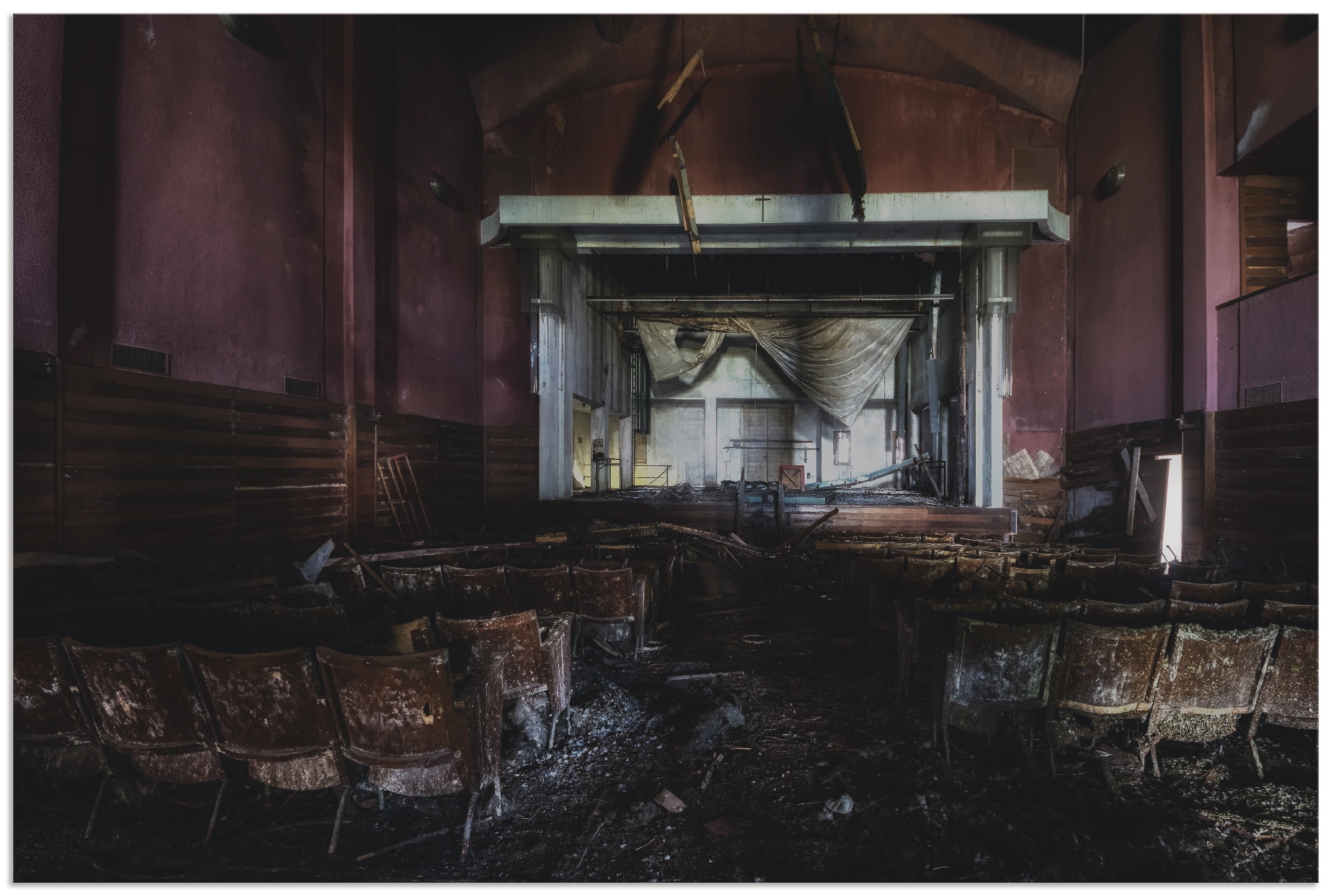 Image of Artland Alu-Dibond-Druck "Lost Place - Kino - verlassene Orte" Gebäude 1 Stk. tlg. für Innen- und Aussenbereich geeignet, Outdoorbild