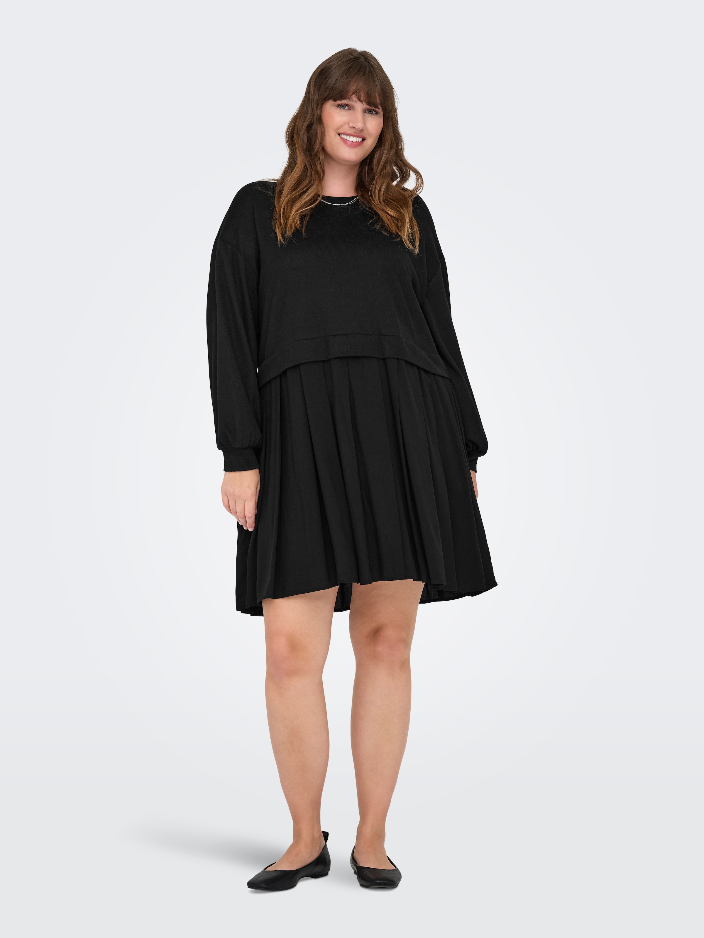 ONLY CARMAKOMA Jerseykleid »CARUMA ALBA L/S MIX KNEE DRESS JRS«, Sommerkleid