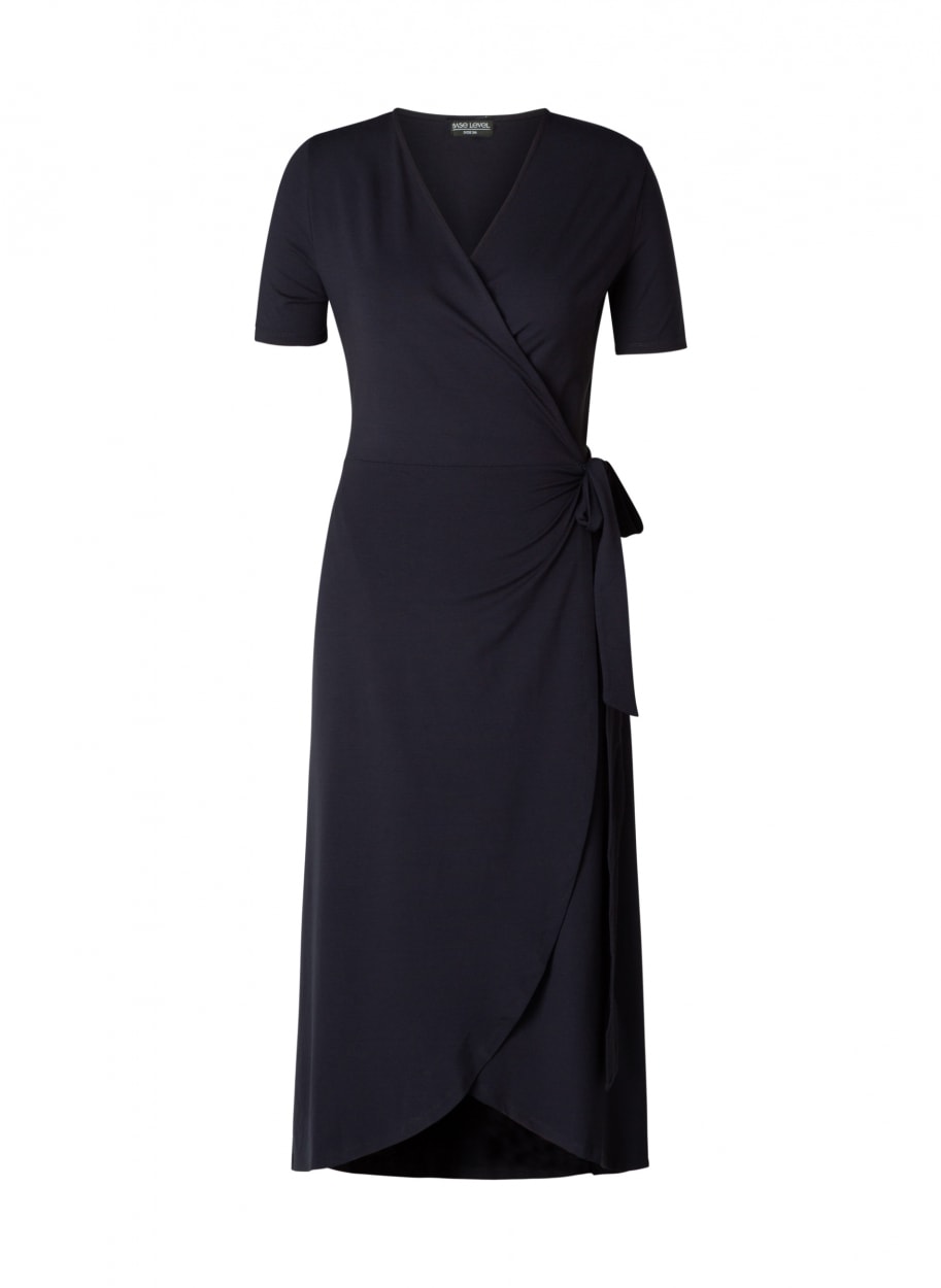 Base Level Curvy Robe portefeuille »Abbie« Weich fliessende Viskose-Mischqualität