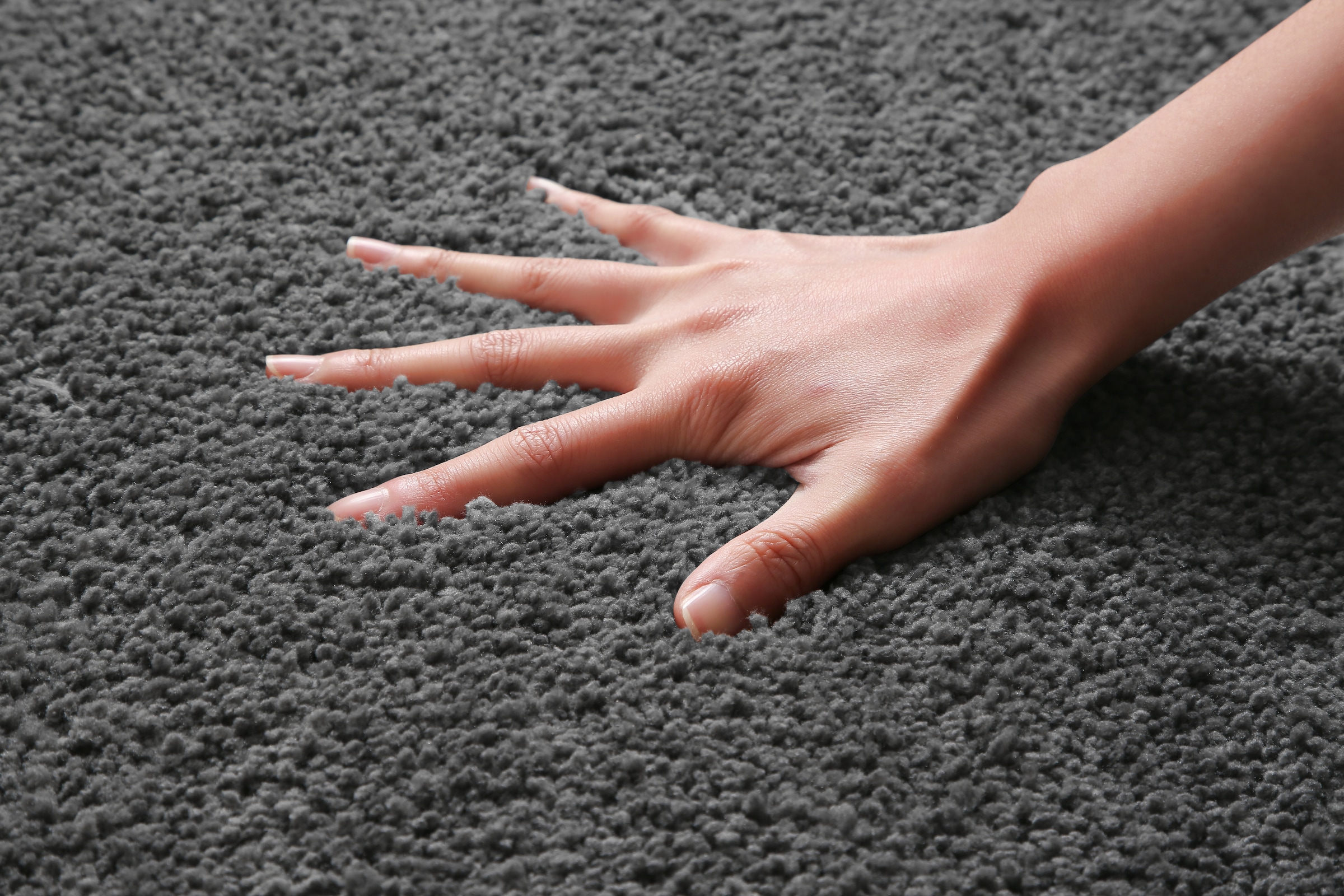 my home Badematte »Regona, Badteppich, Badvorleger, Badezimmer Teppich«, rutschhemmend beschichtet, fussbodenheizungsgeeignet-schnell trocknend-strapazierfähig, Uni Farben, besonders weich, als rechteckig und halbrund erhältlich