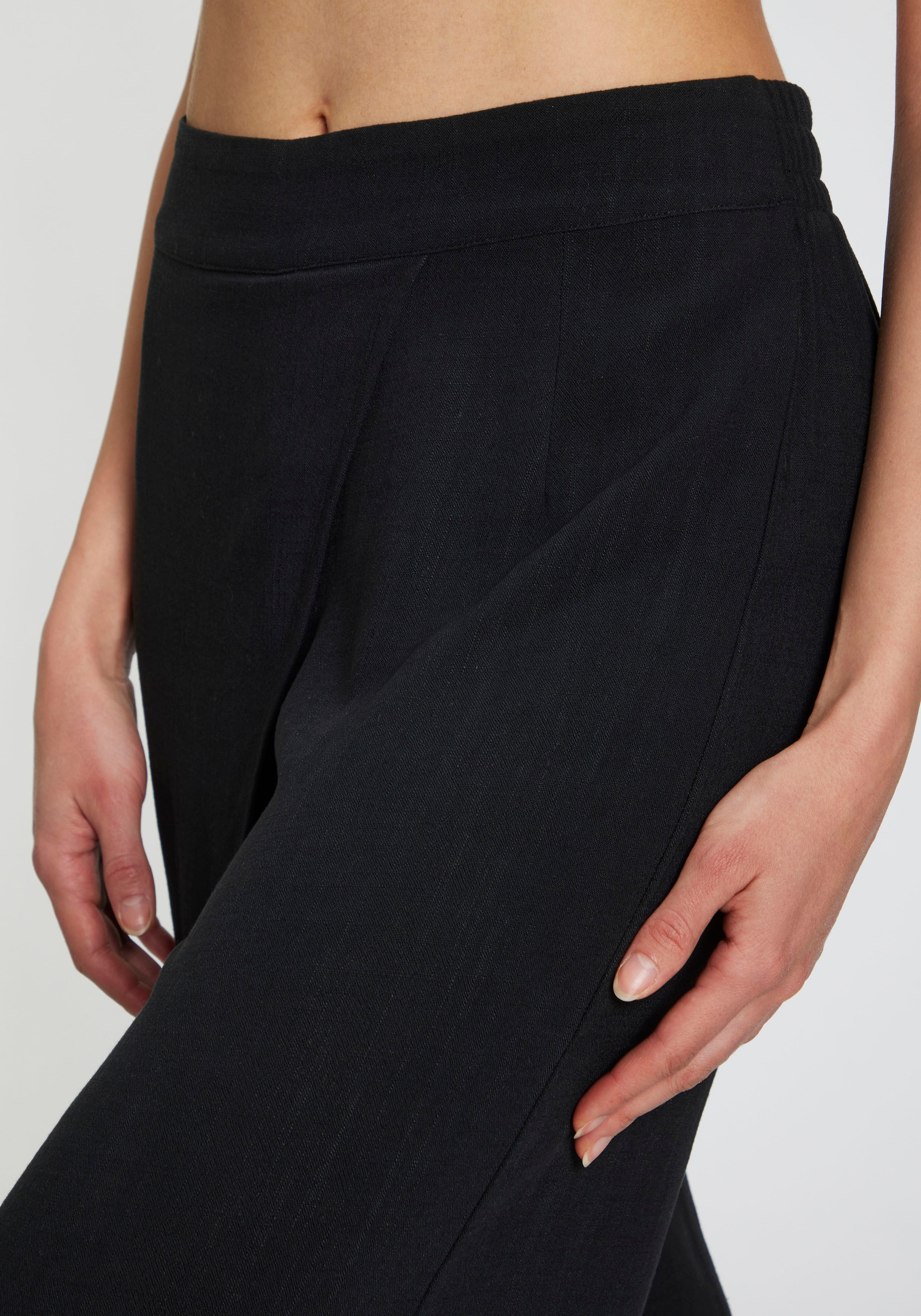 French Connection Leinenhose  im weit fliessendem Lagenlook