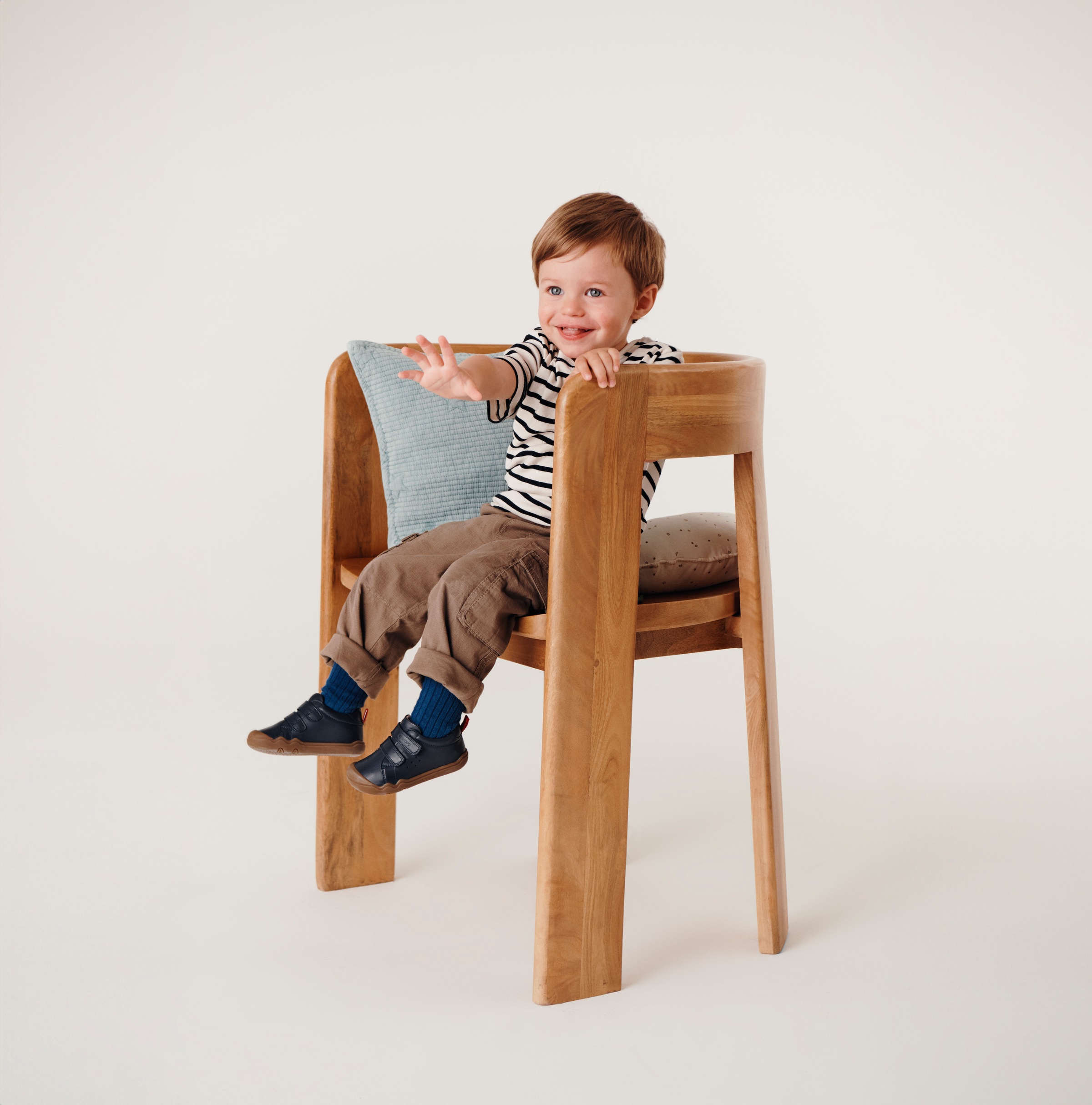Geox Lauflernschuh »B STEPPIEUP BOY A«, Klettschuh, Barfussschuh, Babyschuh mit Klettverschlüsse