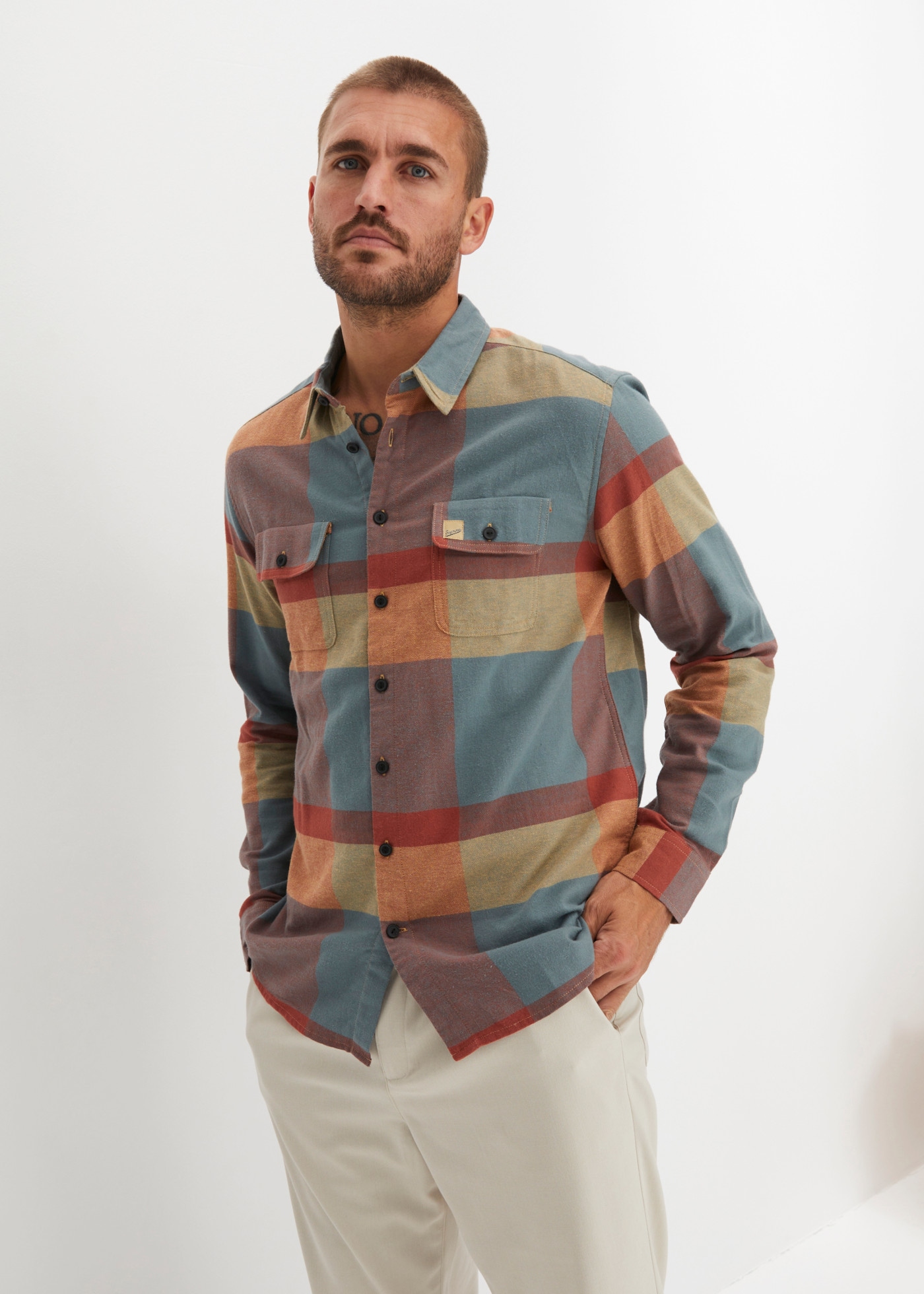 bonprix Flanellhemd modisches Karohemd, aus wärmendem Baumwoll-Flanell, Regular Fit