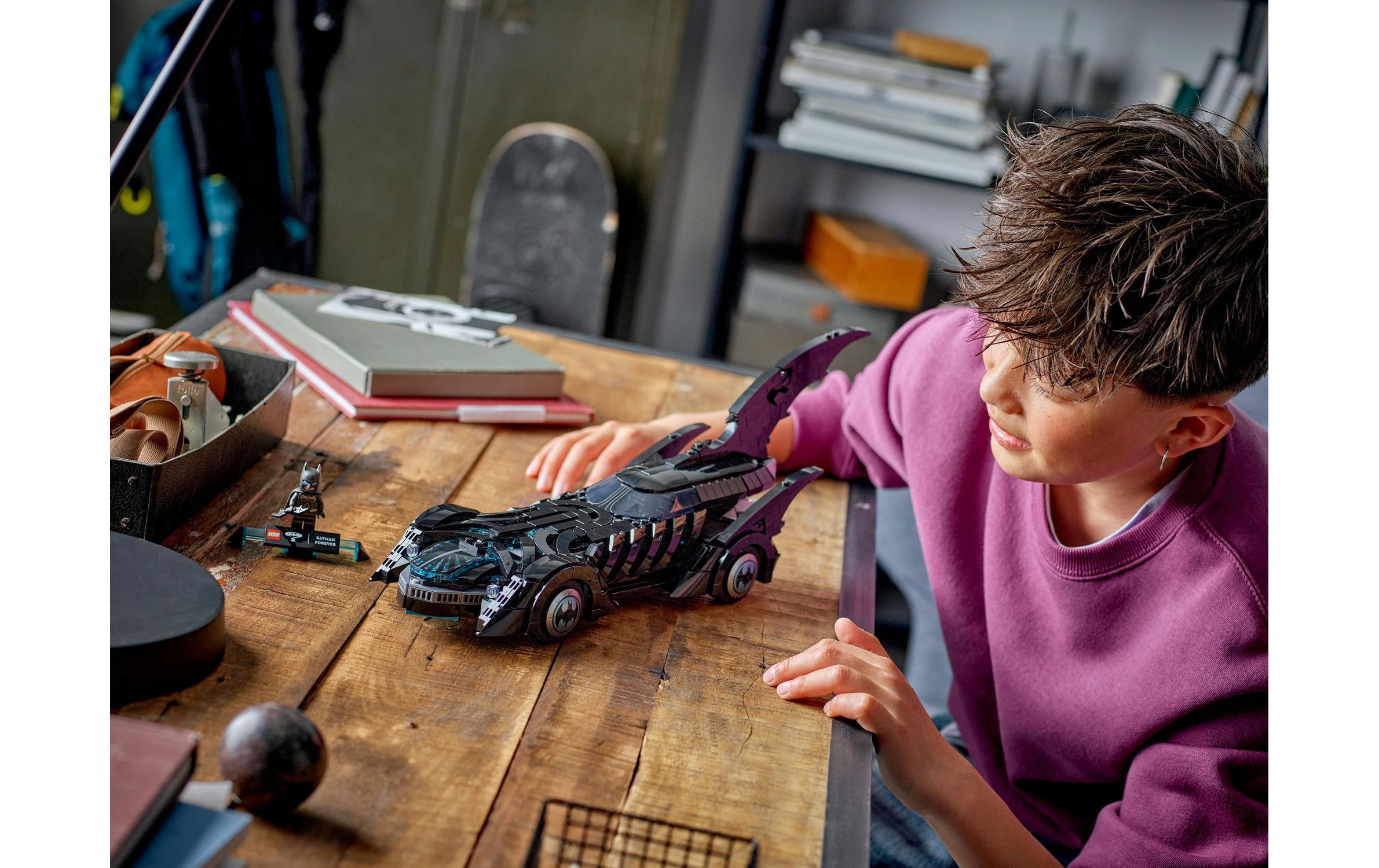 LEGO® Briques de jeu »LEGO® DC Batman Forever Batmobil 76304«