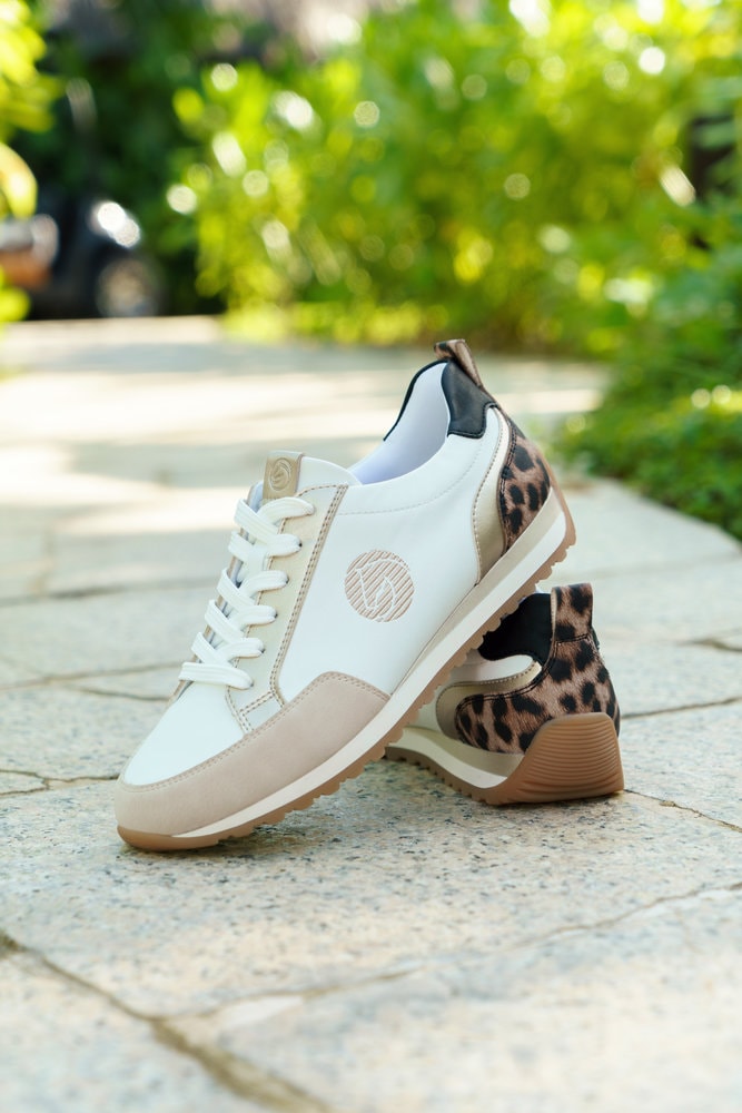 Remonte Sneakers  Chaussure à lacets, chaussure basse, sneaker casual avec col rembourré
