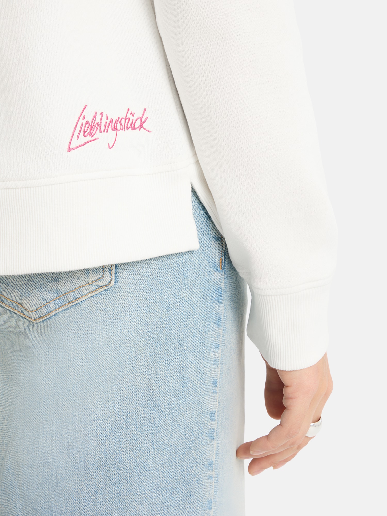 Lieblingsstück Hoodie »AirL«, mit Stickereien
